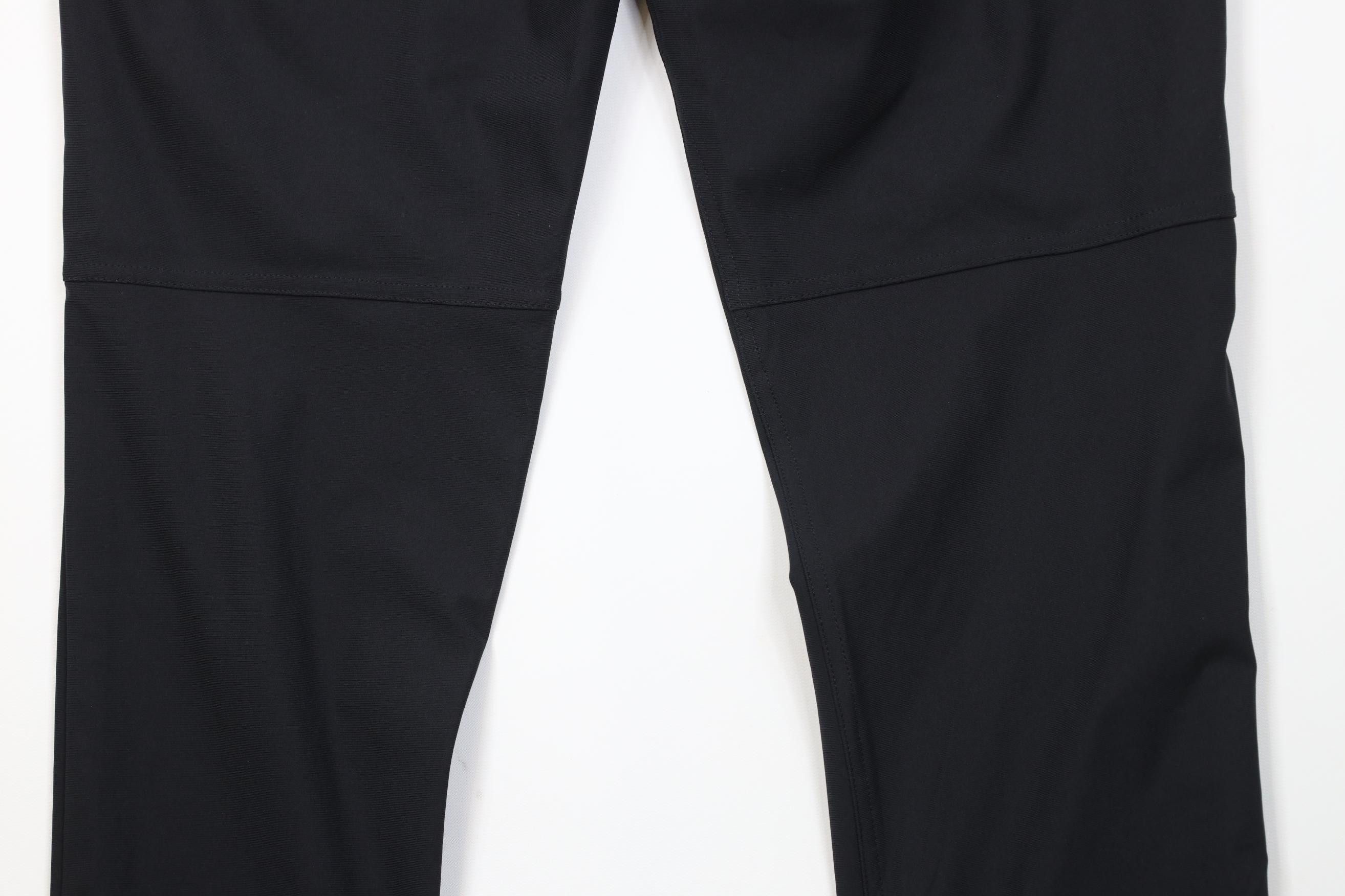 Lululemon Lululemon ABC Stretch Straight Leg Chinos Chino Pants Black Size US 34 / EU 50 - 10 Thumbnail