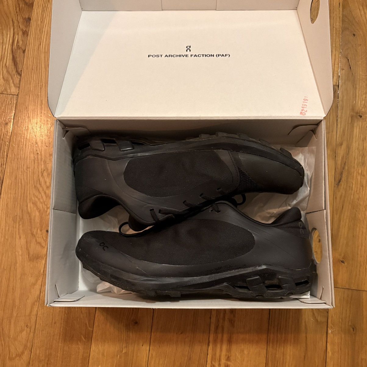 ON x PAF Cloudventure Peak Black 8.5