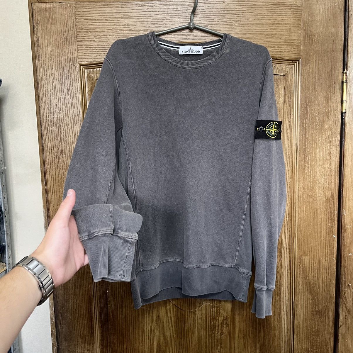 Stone Island Stone Island Sweatshirt Crewneck Grey Badge Logo Size US S / EU 44-46 / 1 - 2 Thumbnail