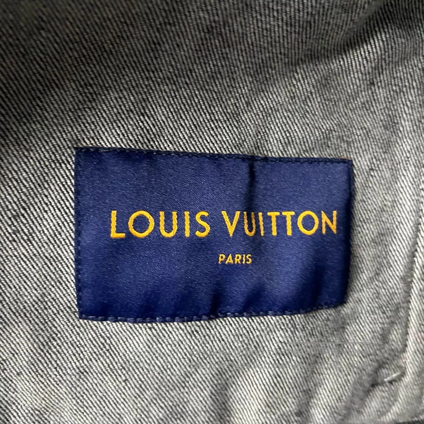 Louis Vuitton Louis Vuitton Black Print Lapel Jacket. Size US S / EU 44-46 / 1 - 3 Thumbnail