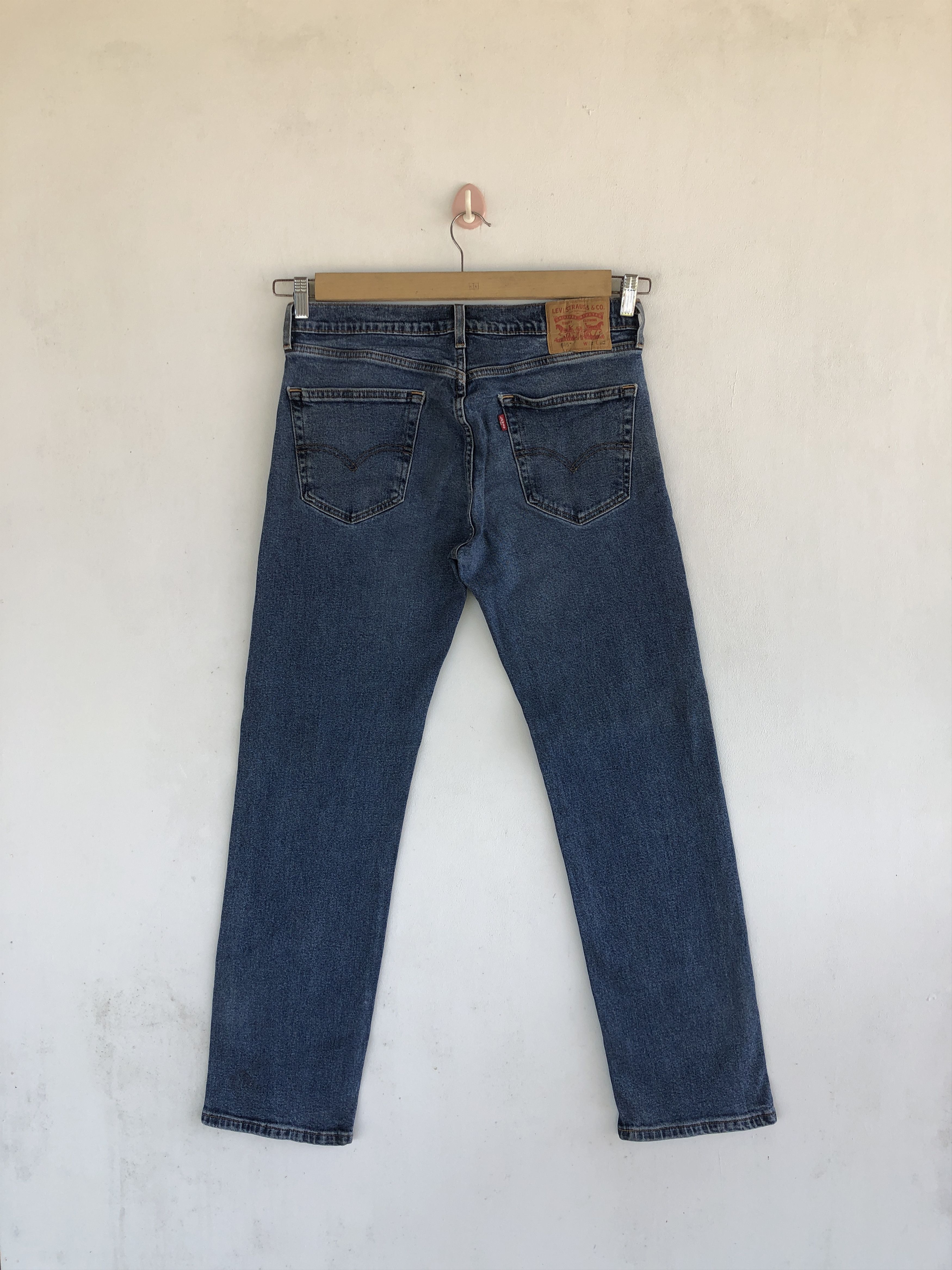 Levi's Vintage Levis 505 Jeans Levi's Denim Faded Light Wash Pants Size US 30 / EU 46 - 2 Thumbnail