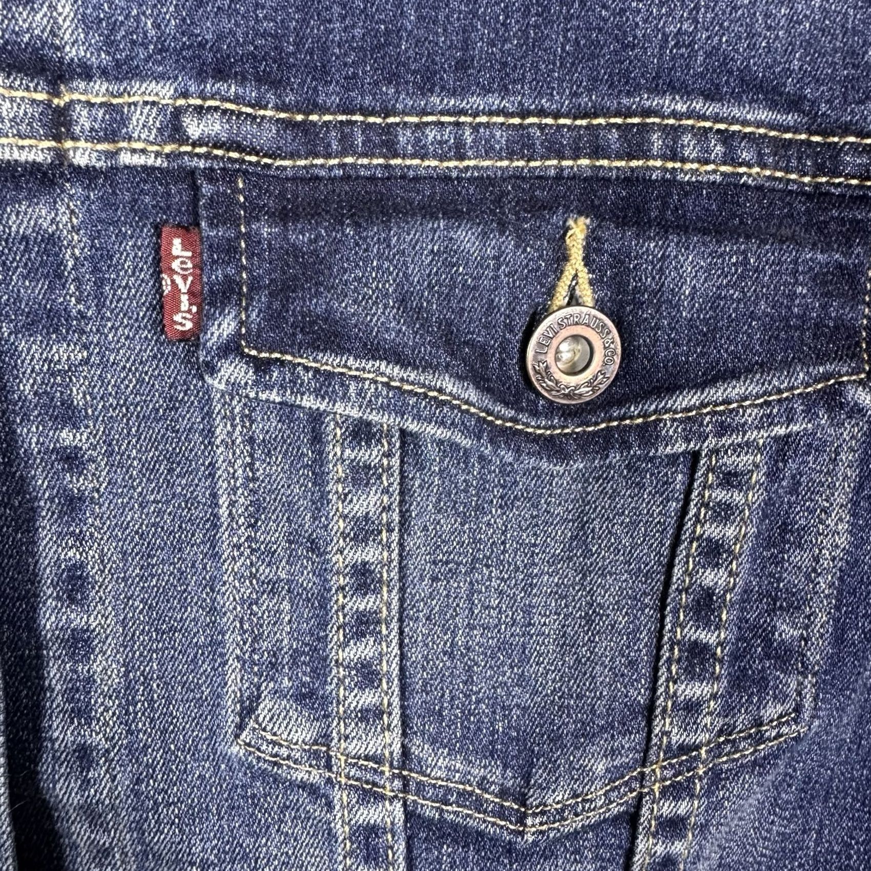 Levi's Levi's Trucker Denim Jacket Womens L Medium Wash Western Short Type 3 Casual Shirts Jackets? Size 36" / US 14 / IT 50 - 5 Thumbnail