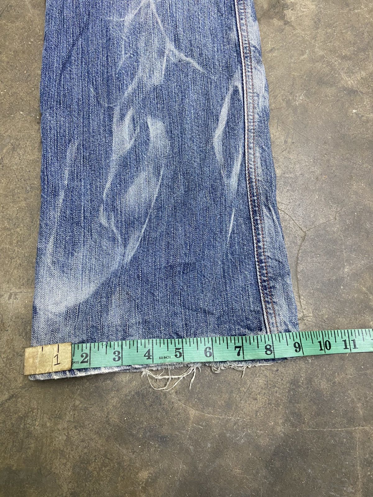 Le Grande Bleu (L.G.B.) 🔥 Vtg Edwin Jeans Blue Trip flare Street fashion distressed Size US 36 / EU 52 - 11 Thumbnail