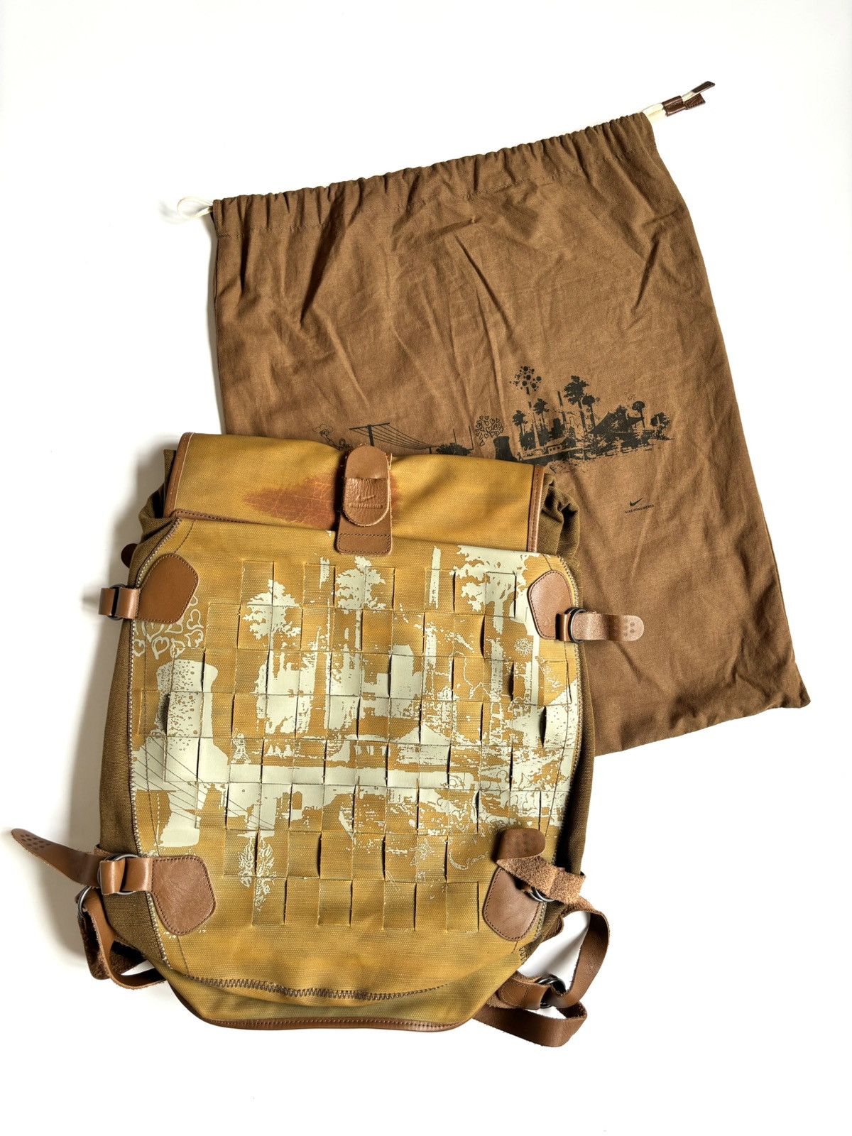 Nike Very Rare Nike Considered Backpack Size ONE SIZE - 1 Thumbnail