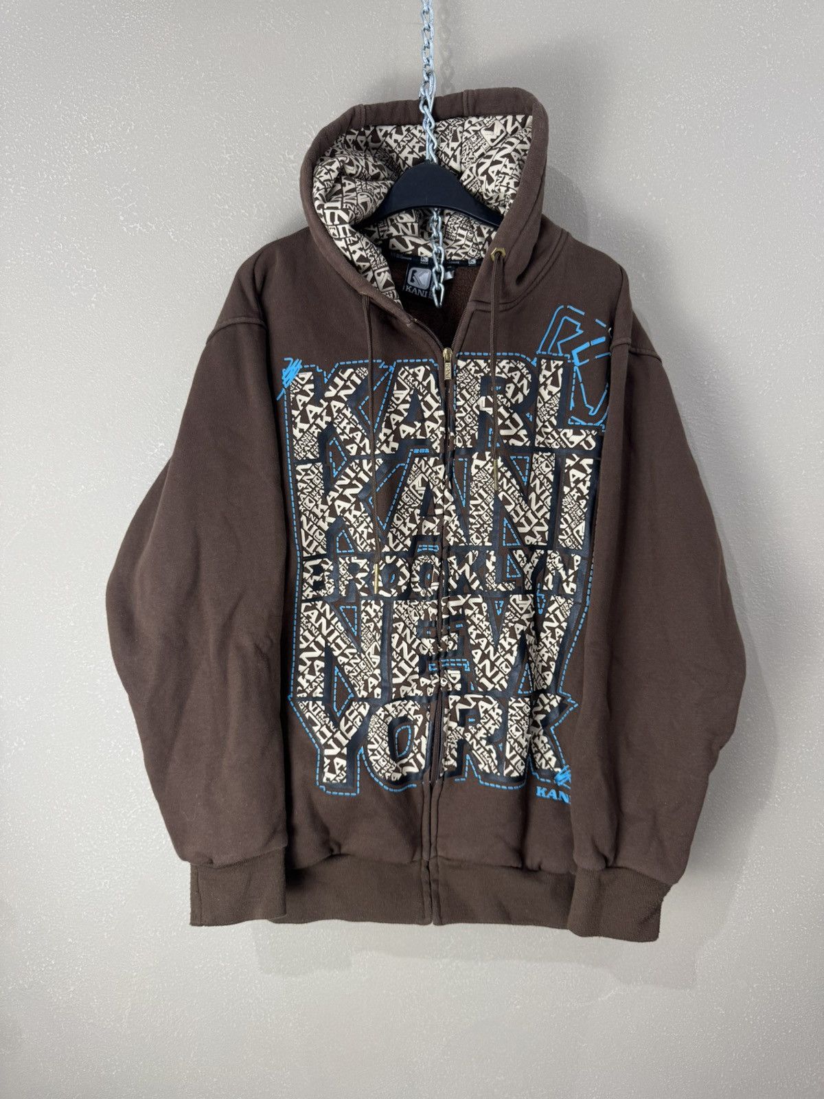 Karl Kani Karl Kani USA y2k 00s Big Logo Hoodie Vintage Size US XL / EU 56 / 4 - 1 Thumbnail