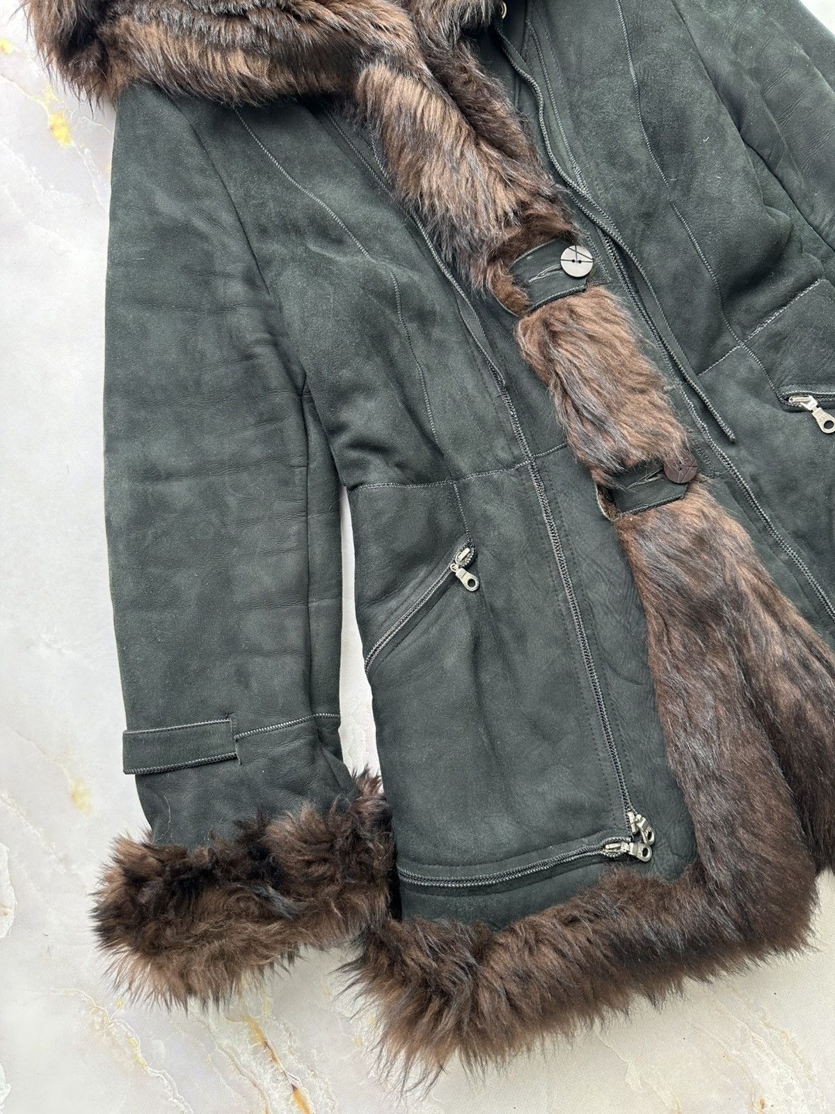 Japanese Brand Vintage Sheepskin Coat (E1) Size M / US 6-8 / IT 42-44 - 3 Thumbnail