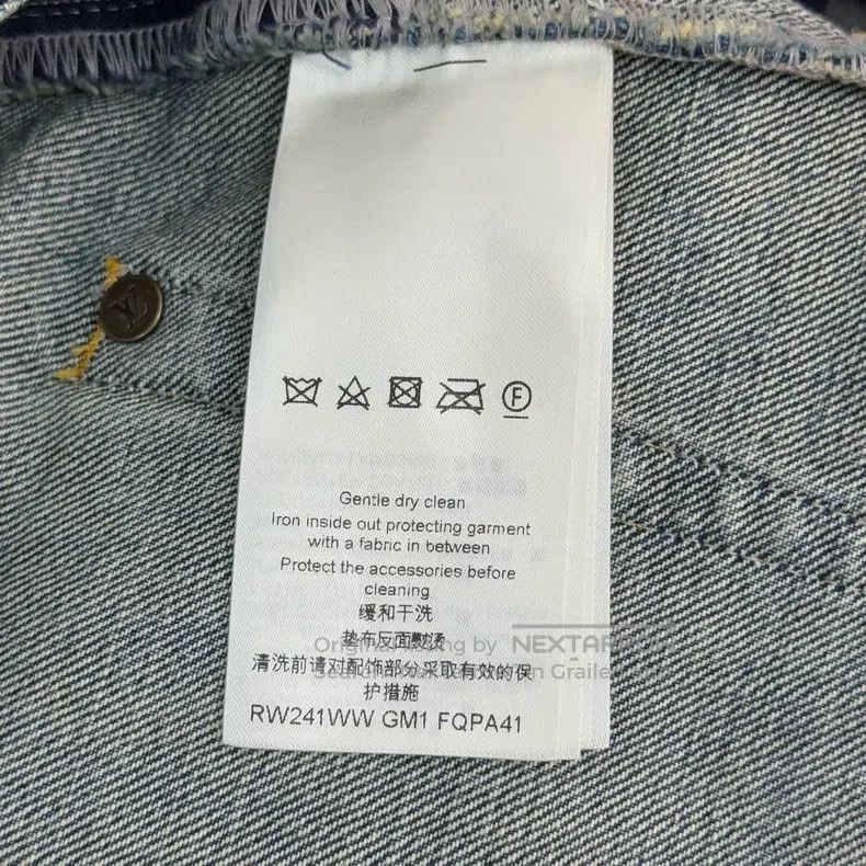 Louis Vuitton Louis Vuitton Washed blue presbyopic leather label jeans Size US 36 / EU 52 - 6 Thumbnail