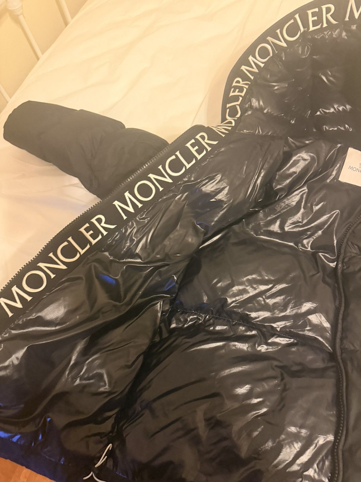 Moncler MONCLER MONTCLA 2016 puffer Size US M / EU 48-50 / 2 - 2 Thumbnail