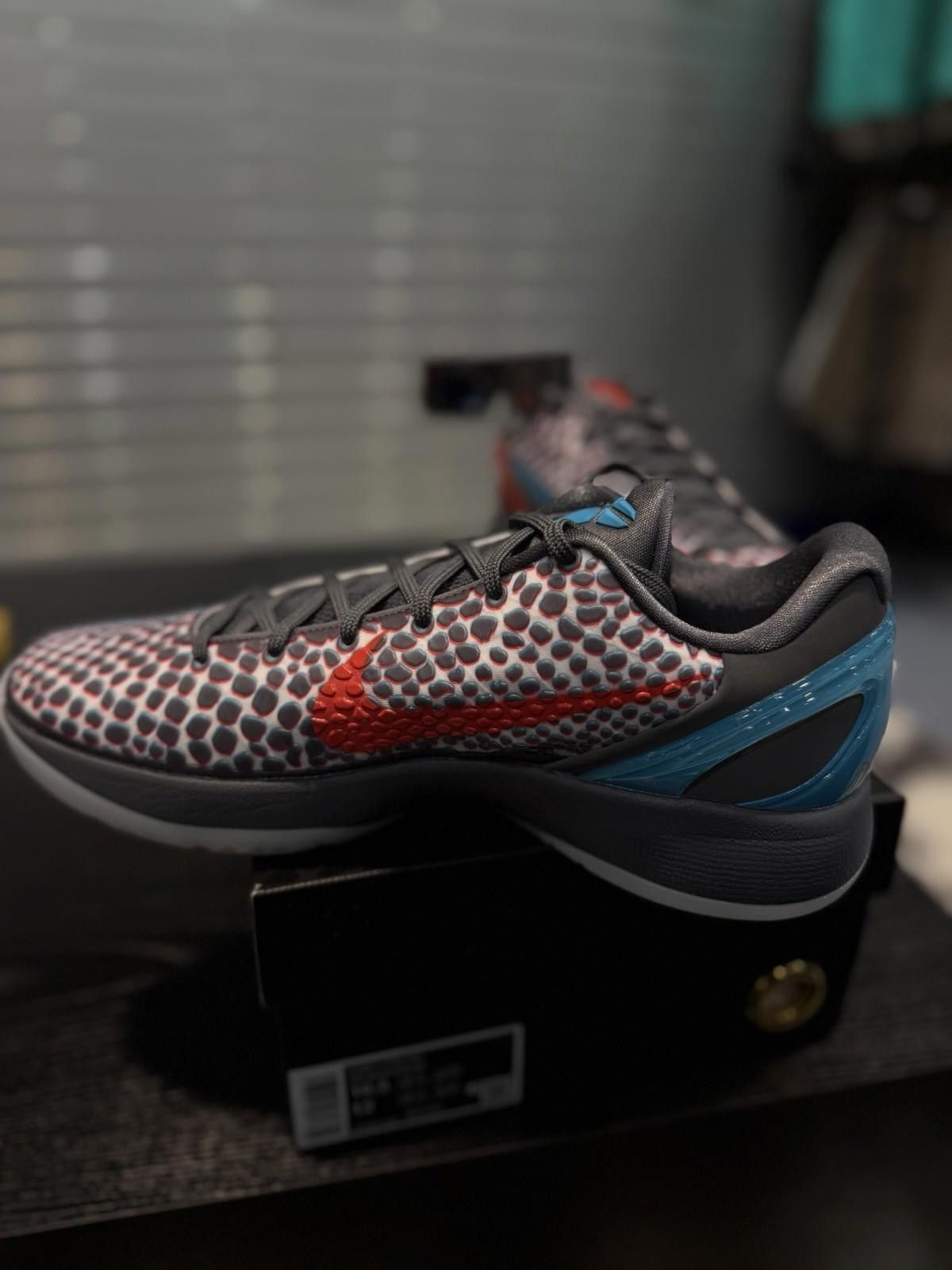 Nike Size 9.5 Men’s - Nike Zoom Kobe 6 All-Star 3D Hollywood Size US 9.5 / EU 42-43 - 6 Thumbnail