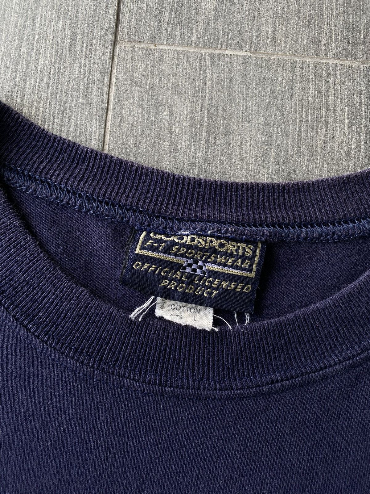Formula 1 Vintage Faded F1 Australian Grandprix Melbourne 1997 Tee🏎️⚡️ Size US L / EU 52-54 / 3 - 5 Thumbnail