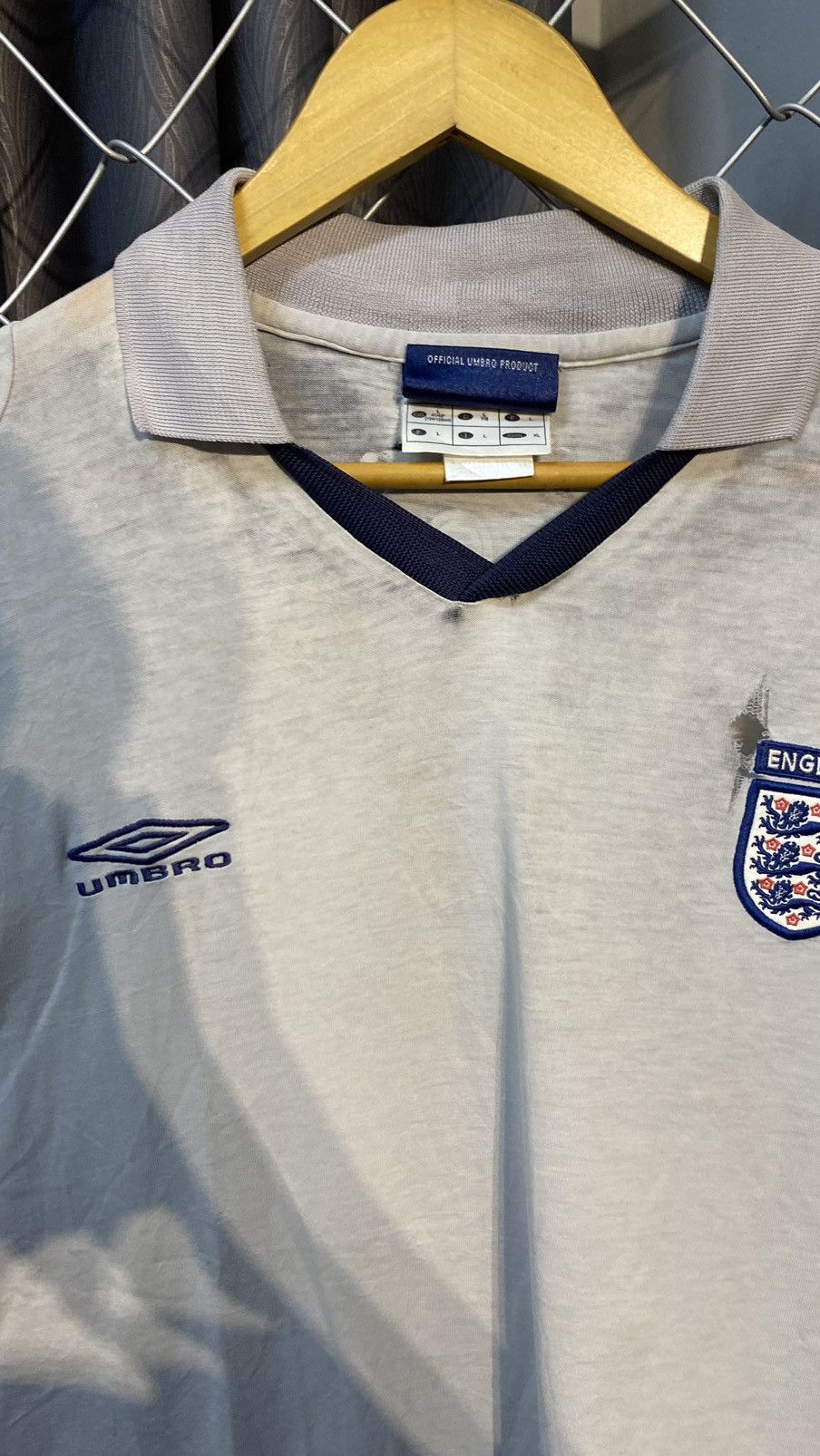 Umbro × Vintage DISTRESS VINTAGE UMBRO ENGLAND MICHAEL OWEN POLO Size US L / EU 52-54 / 3 - 9 Thumbnail
