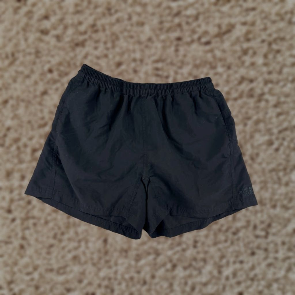 The North Face The North Face Womens Shorts Medium Black 100% Nylon Stowable Hiking Camping Size 32" / US 10 / IT 46 - 1 Thumbnail