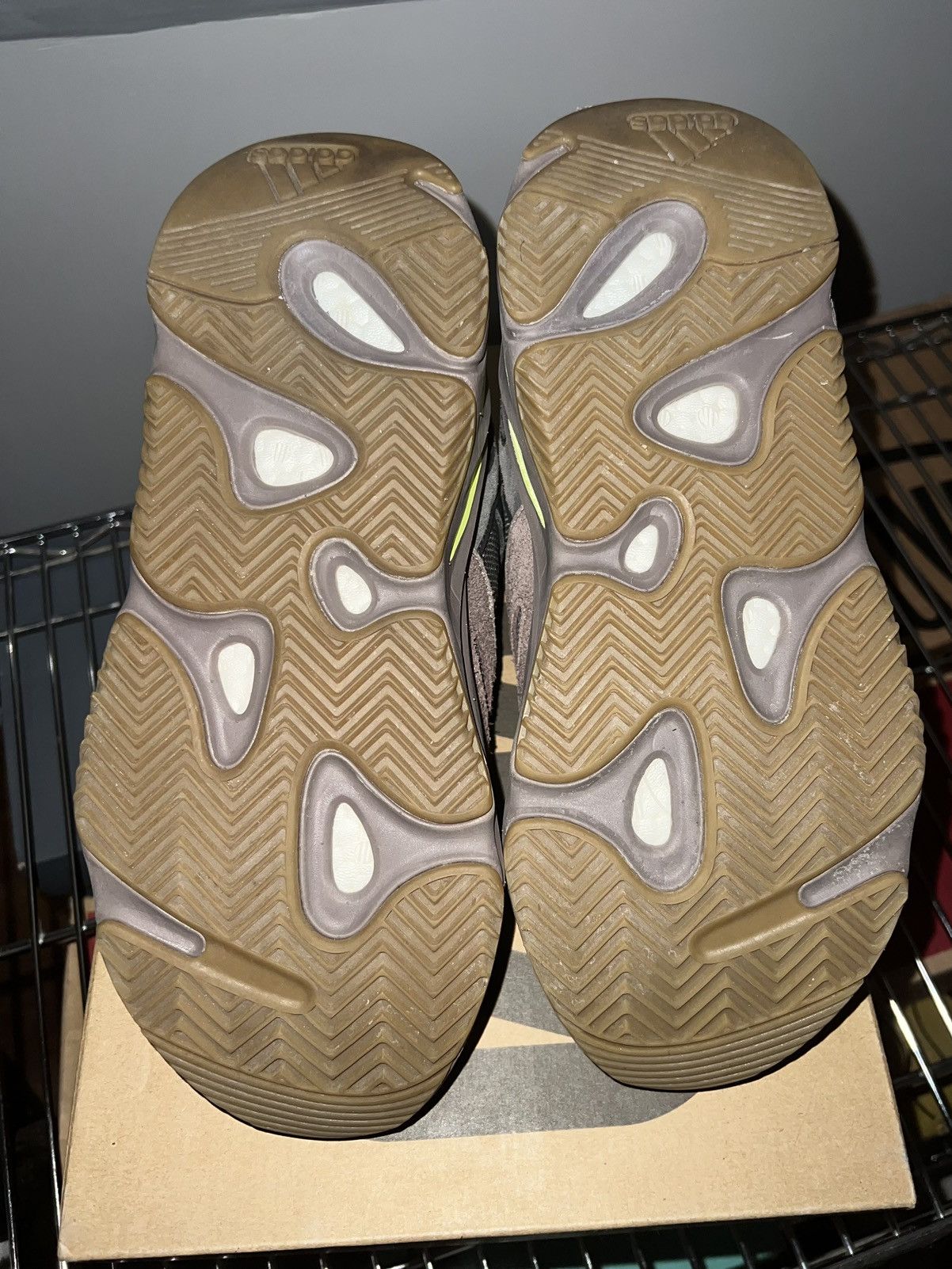 Adidas × Yeezy YEEZY BOOST 700 MAUVE Size US 9 / EU 42 - 5 Thumbnail