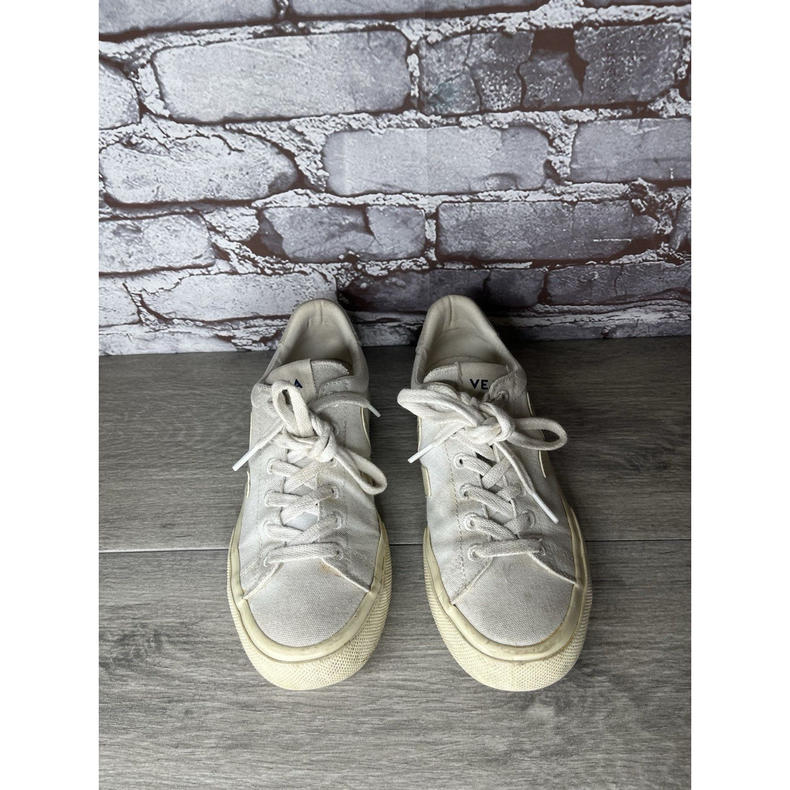 Veja Veja Campo Canvas White Low Top Fashion Sneakers Comfort Cas Size US 6 / IT 36 - 2 Thumbnail