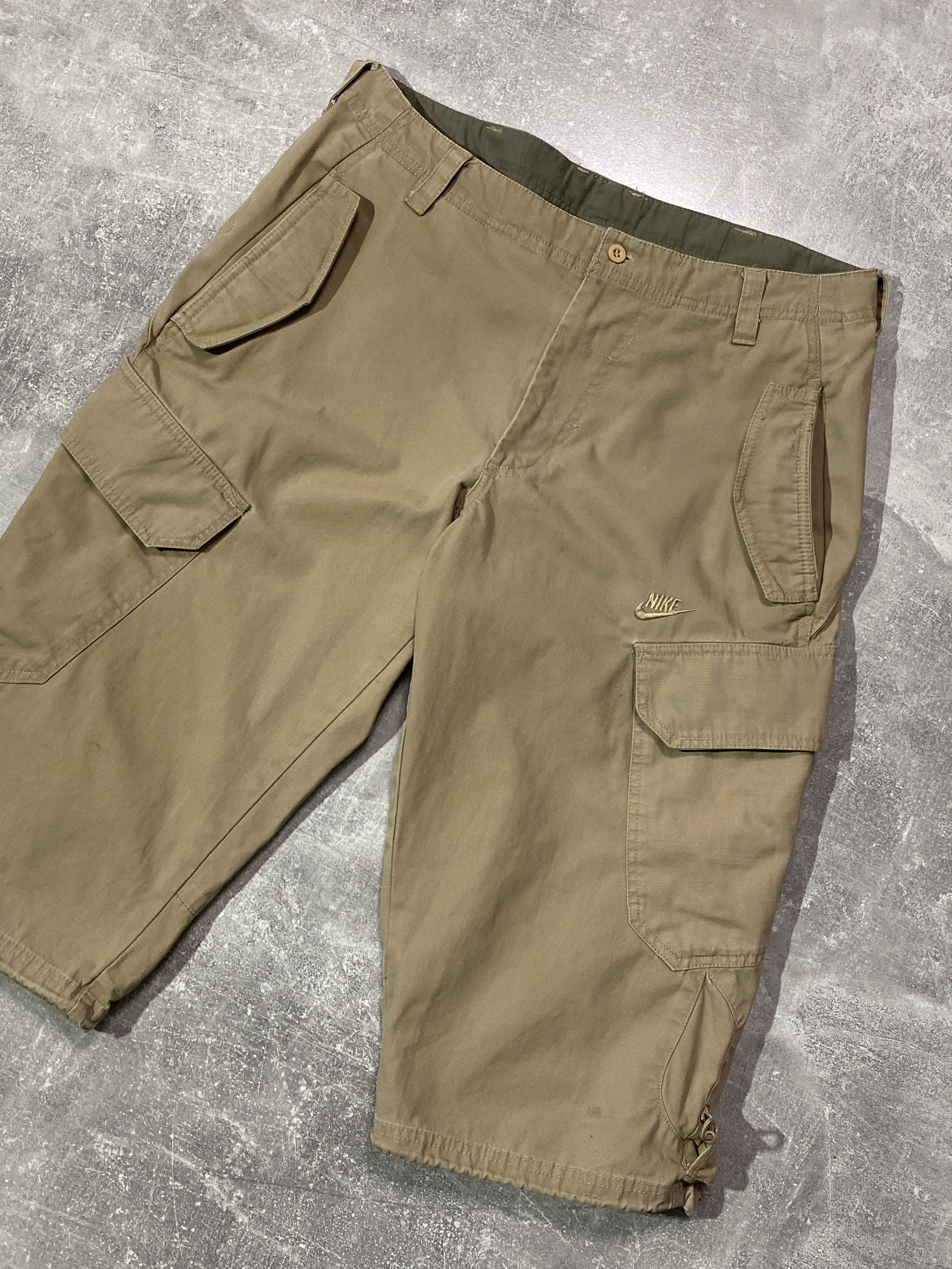 Nike Vintage Y2K Nike Cargo Pockets Shorts Worked Style Size US 32 / EU 48 - 2 Thumbnail