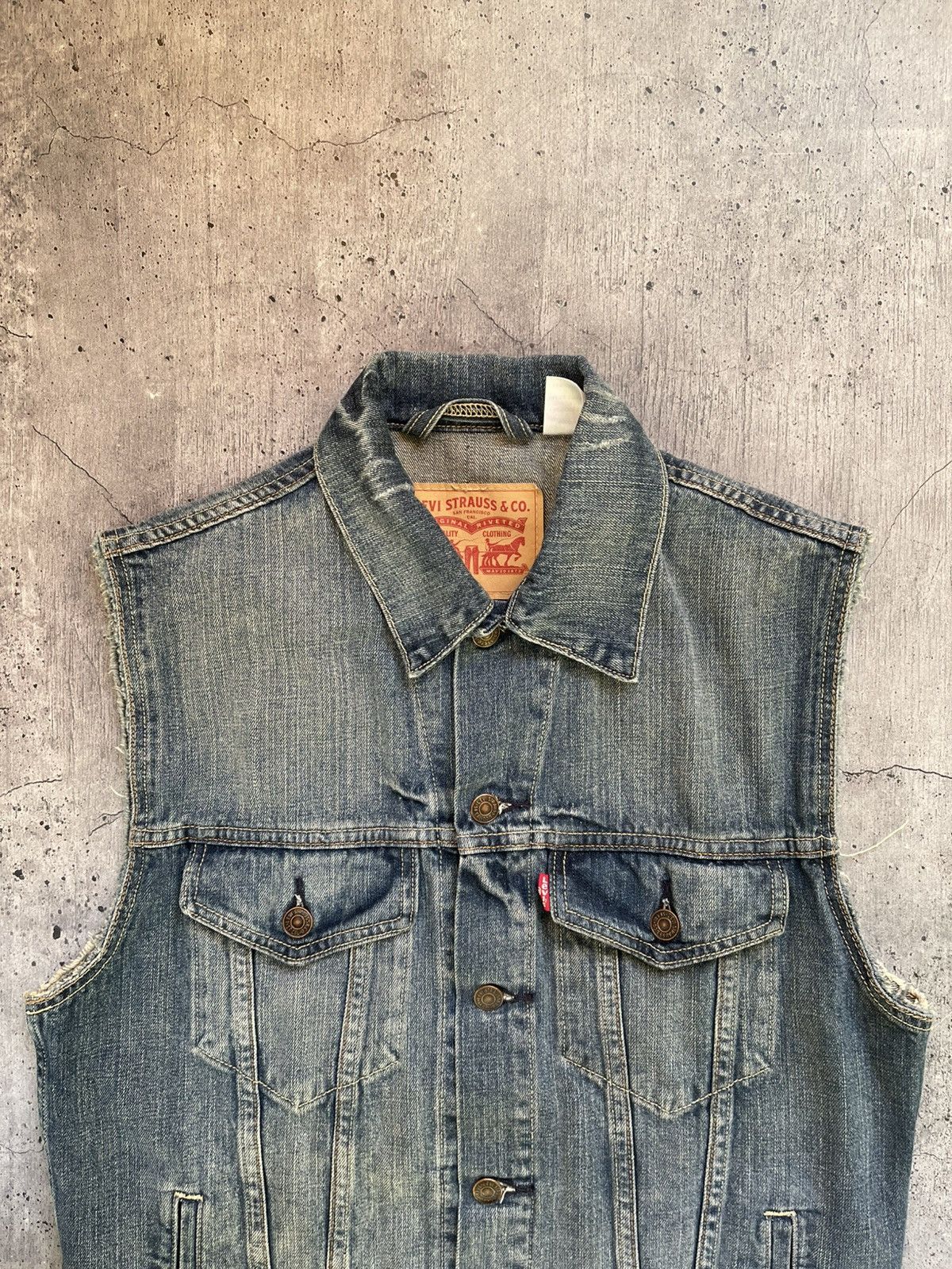 Levi's × Levi's Vintage Clothing × Vintage Vintage Levis vest denim USA size L Size US L / EU 52-54 / 3 - 2 Thumbnail