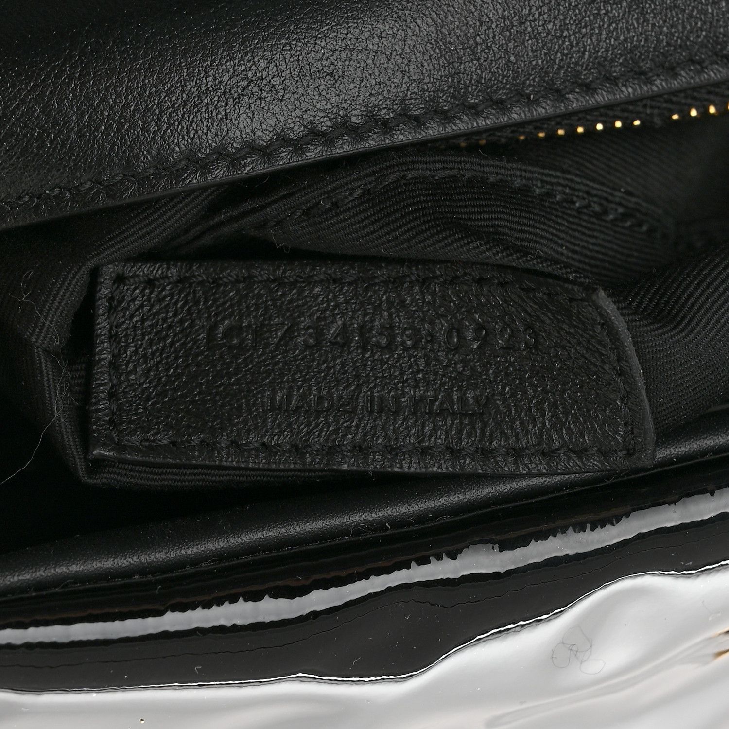 Saint Laurent Paris o1b1hav110425 Size: OS / Calypso Small Bag Patent Leather Size ONE SIZE - 8 Thumbnail