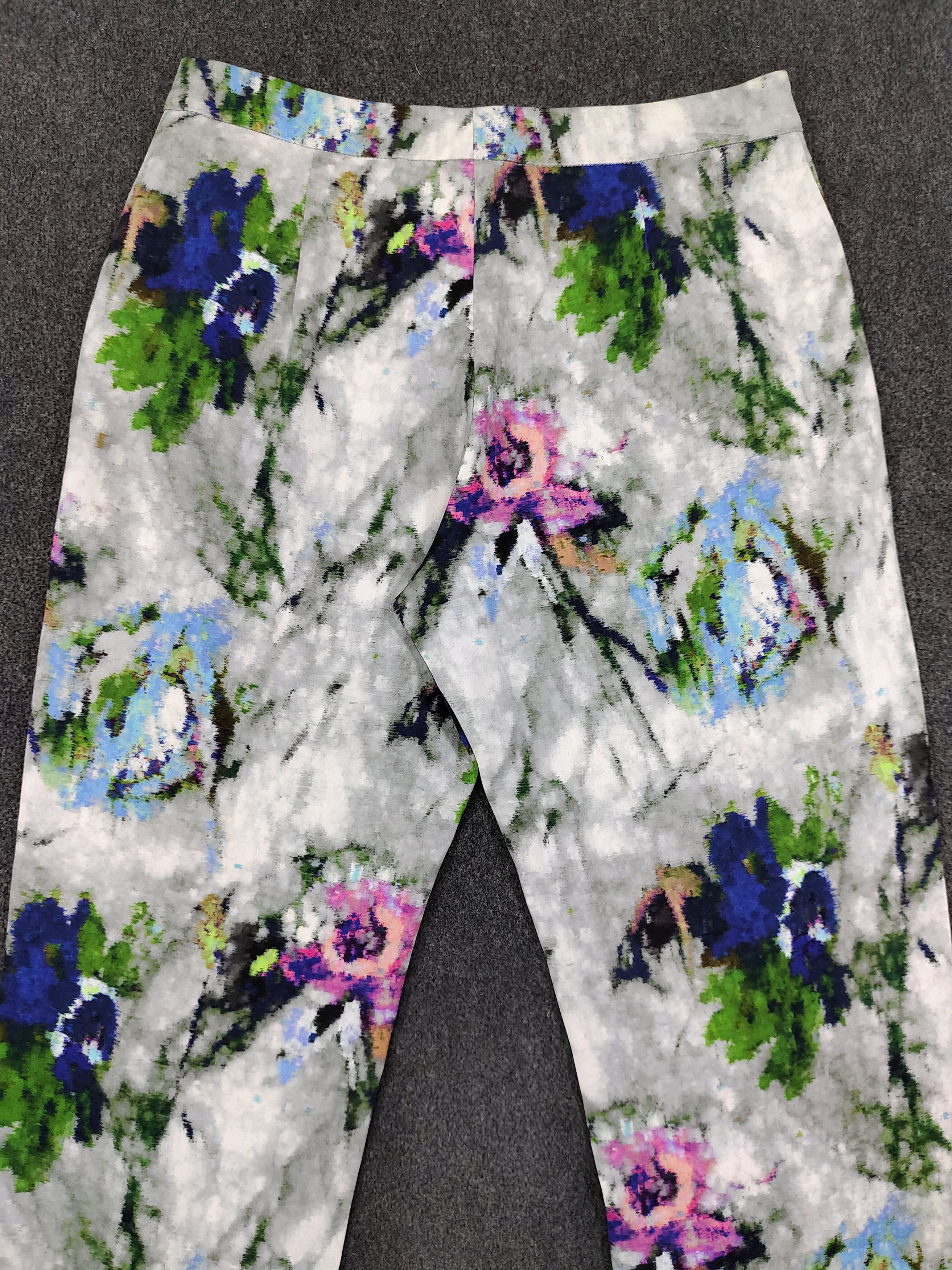 MSGM MSGM 🇮🇹 Flowers Art Viscose Cropped Trousers Size 28" / US 6 / IT 42 - 4 Thumbnail