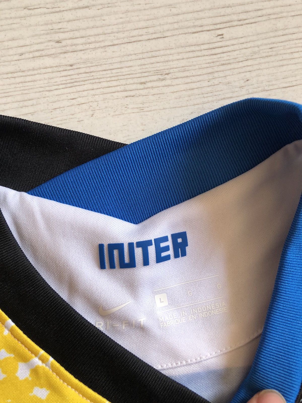Nike Nike Inter Milan Soccer Size US L / EU 52-54 / 3 - 4 Thumbnail