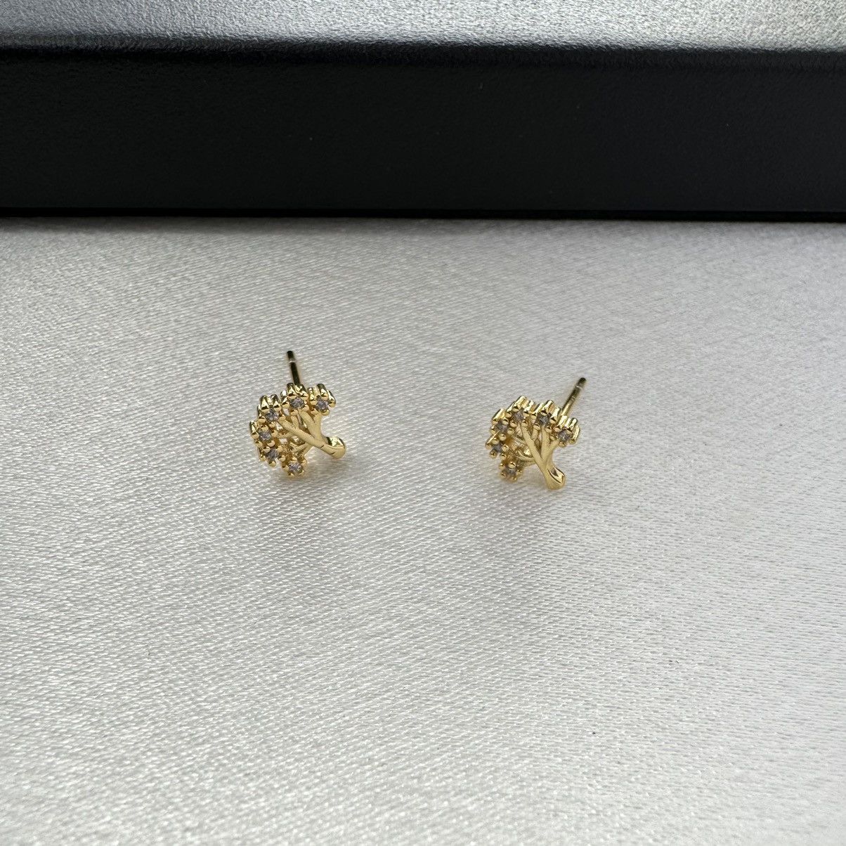 Designer Small Tiny CZ Tree Stud Earrings for Women Size ONE SIZE - 1 Thumbnail