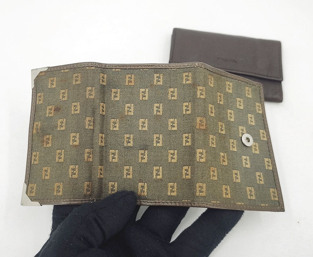Fendi authentic FENDI notepad and PRADA key holder wallet Size ONE SIZE - 3 Thumbnail