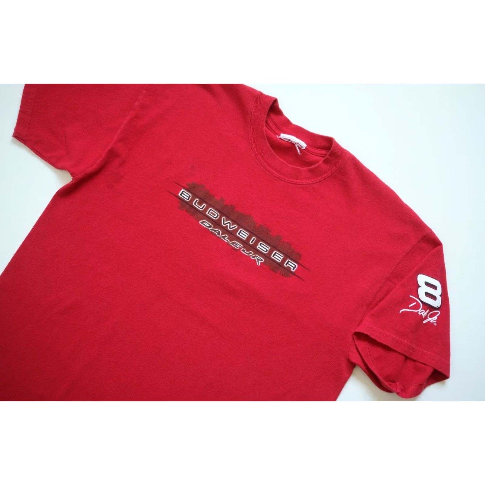 Chase Authentics VINTAGE BUDWEISER T-SHIRT Chase Authentics NASCAR Red Graphic 90s 00s SZ L Mens Red Graphic T Shirt Size US L / EU 52-54 / 3 - 6 Thumbnail