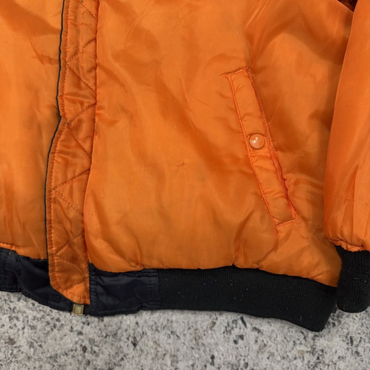 Vintage 90s Reversible MA-1 Faded Thrashed Distressed Bomber Jacket Size US XXL / EU 58 / 5 - 14 Thumbnail