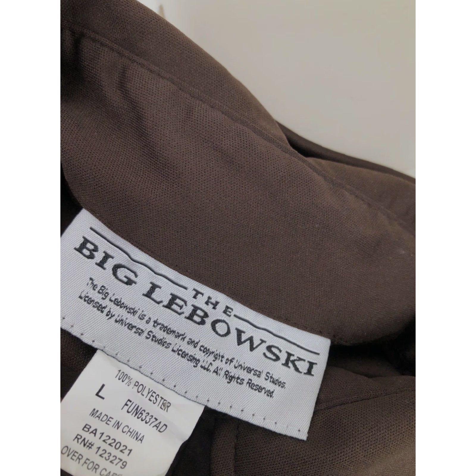 Vintage THE BIG LEBOWSKI - Official UNIVERSAL STUDIOS L Polo Costume HalloweenShirt Shirt Men L Brown University 90s Mens Size US L / EU 52-54 / 3 - 4 Thumbnail
