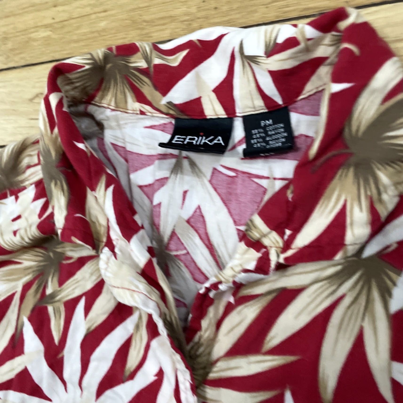 ALOHAS ERIKA Hawaiian Shirt Women PM Aloha Floral Red Tan Relaxed Button-Up Petite M Woman Shirt Size M / US 6-8 / IT 42-44 - 3 Thumbnail