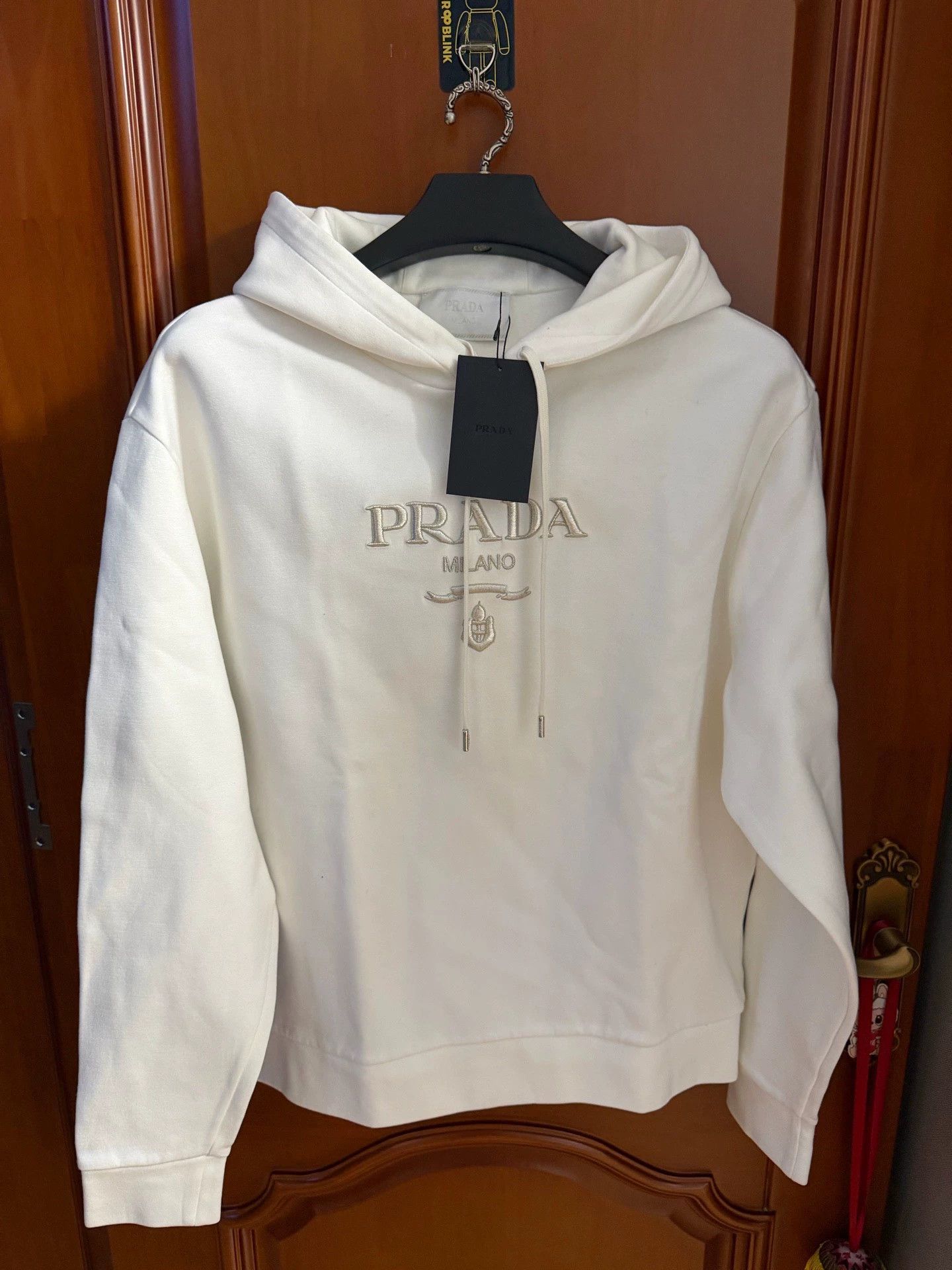 Prada Prada White Embroidered Hoodie Size XL / US 12-14 / IT 48-50 - 1 Thumbnail