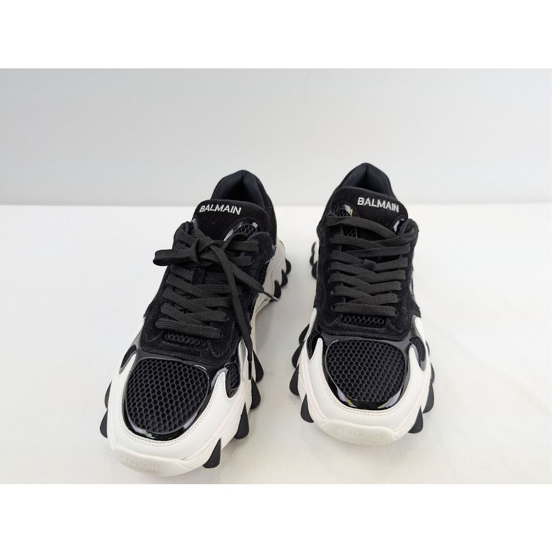 Balmain o1rshd1 Men's B-East Low-Top Sneakers in Black/White Size US 12 / EU 45 - 7 Thumbnail
