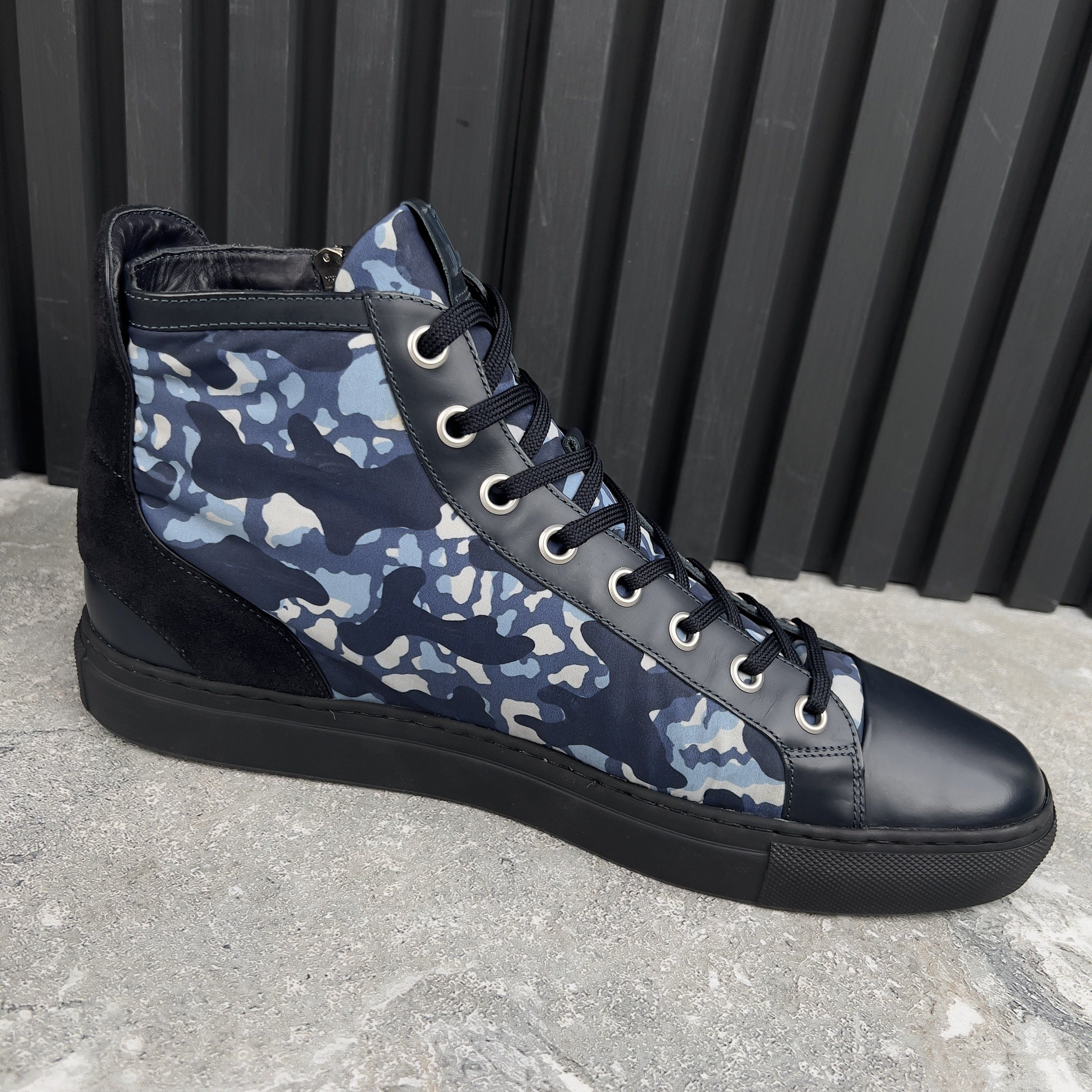 Louis Vuitton Challenge Zip Up Sneakers Blue Camouflag Nylon Size US 13 / EU 46 - 8 Thumbnail