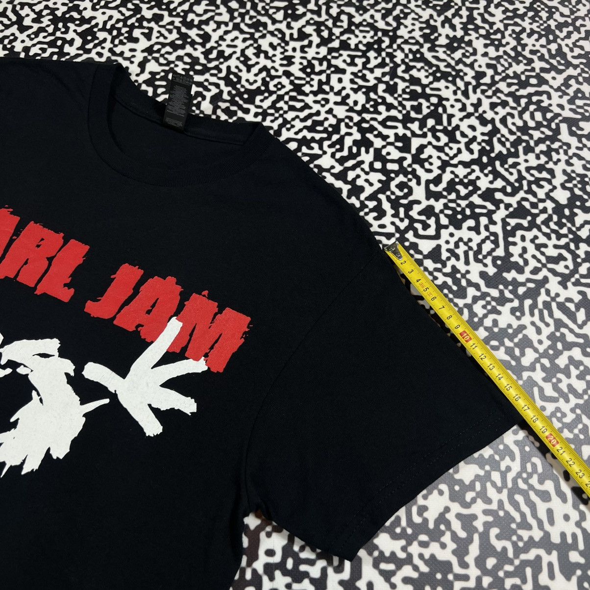 Band Tees Vintage Y2K Pearl Jam Alive Band Rock Tour T-shirt 90s Style Size US M / EU 48-50 / 2 - 13 Thumbnail