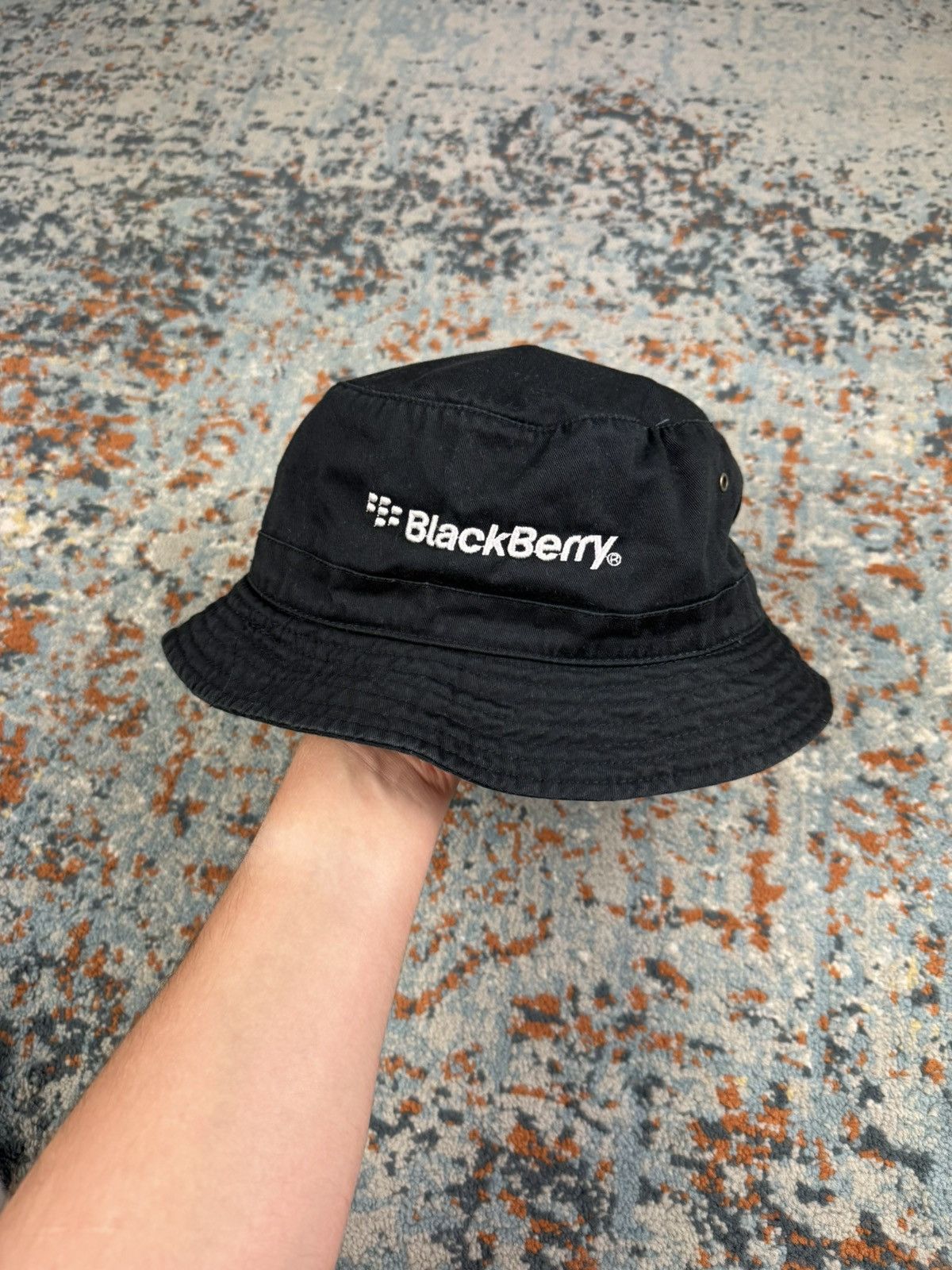 Microsoft Vintage 90s BlackBerry bucket hat apple nokia motorola y2k Size ONE SIZE - 1 Thumbnail