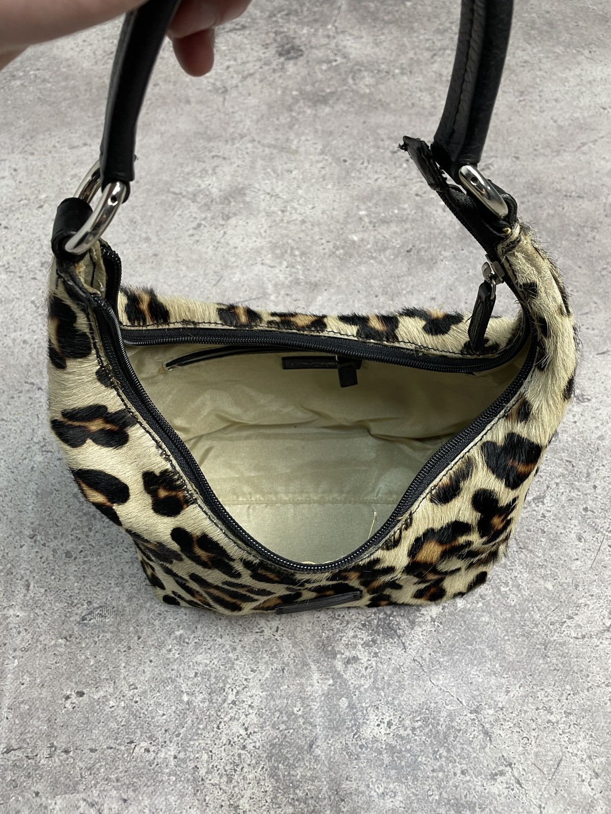 Guess Vintage Mancinelli Milano Leopard Baguette Shoulder Bag Hobo Size ONE SIZE - 17 Thumbnail