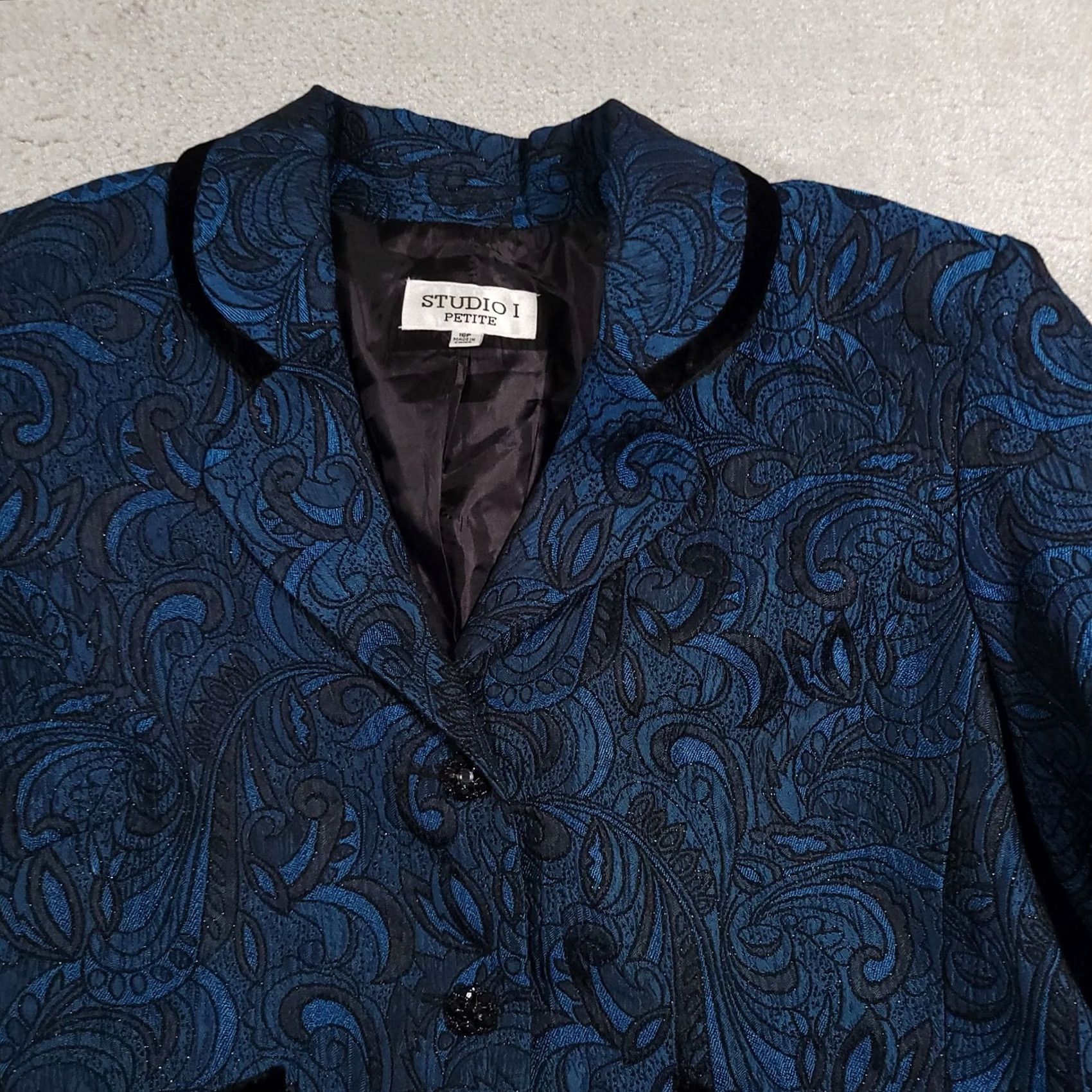 Vintage VINTAGE Studio I Blazer Womens 16P Paisley Brocade Button Up Velvet Trim Jacket Size XXL / US 16-18 / IT 52-54 - 3 Thumbnail