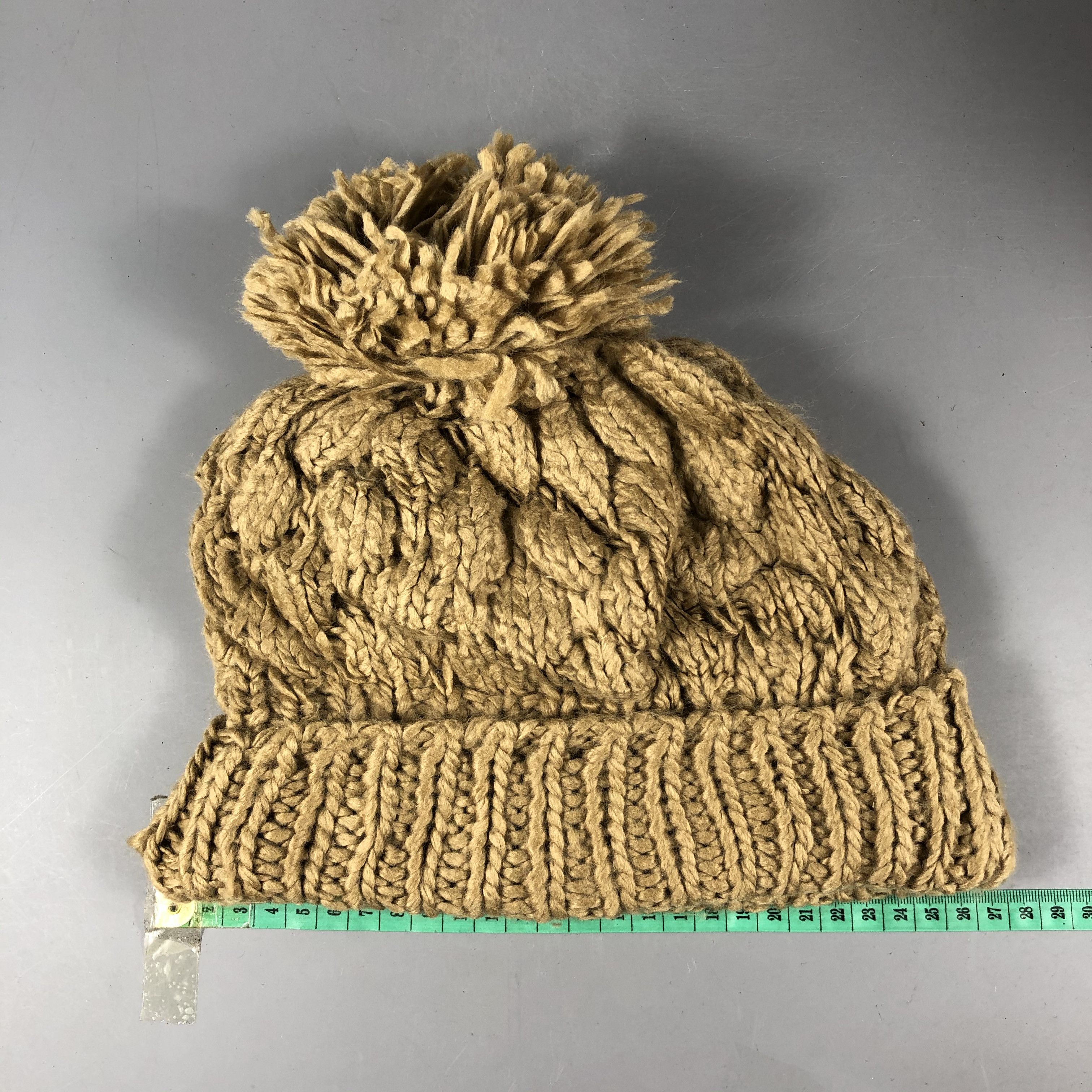 Japanese Brand Aran Cable Knit Beanie Size ONE SIZE - 3 Thumbnail