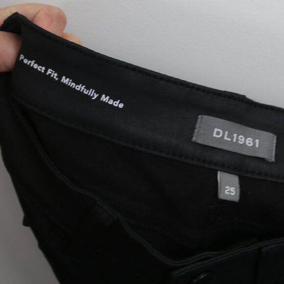 DL1961 DL1961 Emma Waxed Skinny Low Rise Instasculpt Poseidon Pants Size 25" / US 0 / IT 36 - 6 Thumbnail