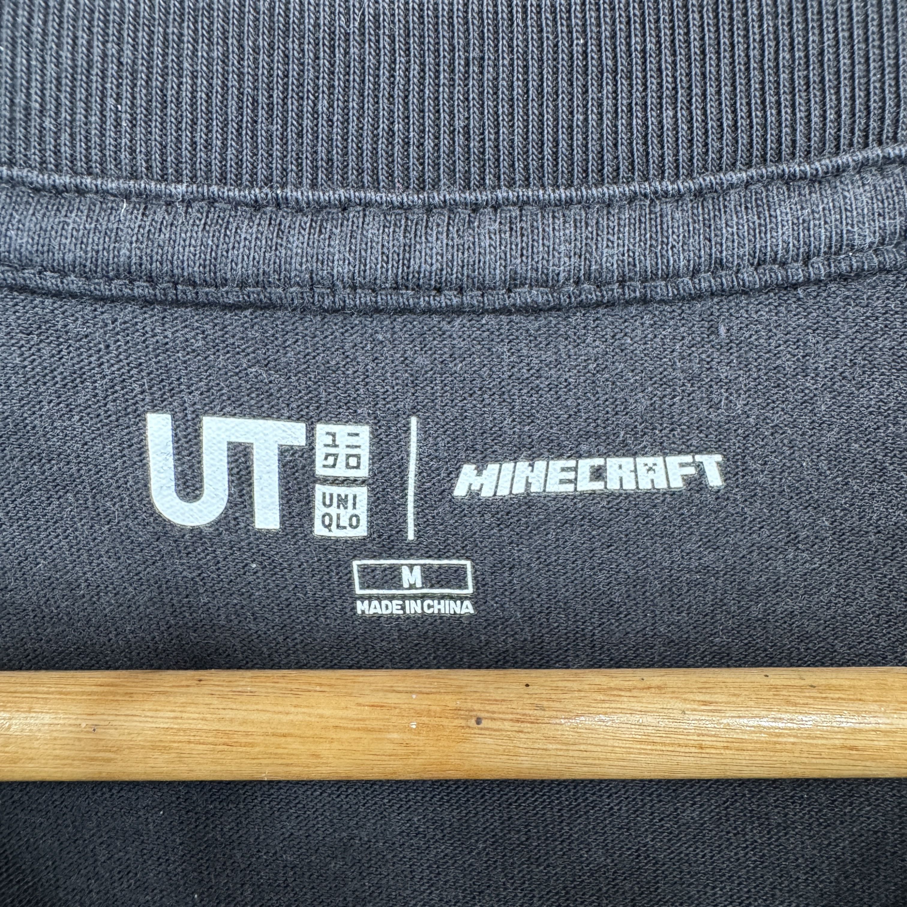 Uniqlo Uniqlo x Minecraft UT Sunfaded Tshirt Size US M / EU 48-50 / 2 - 4 Thumbnail
