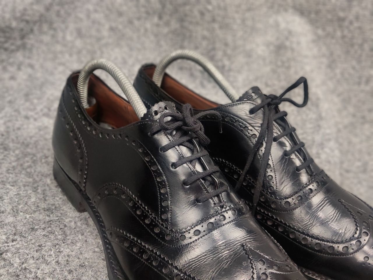 Church's Church's Burwood Polished Binder Brogue Black Leater shoes Size US 10 / EU 43 - 16 Thumbnail