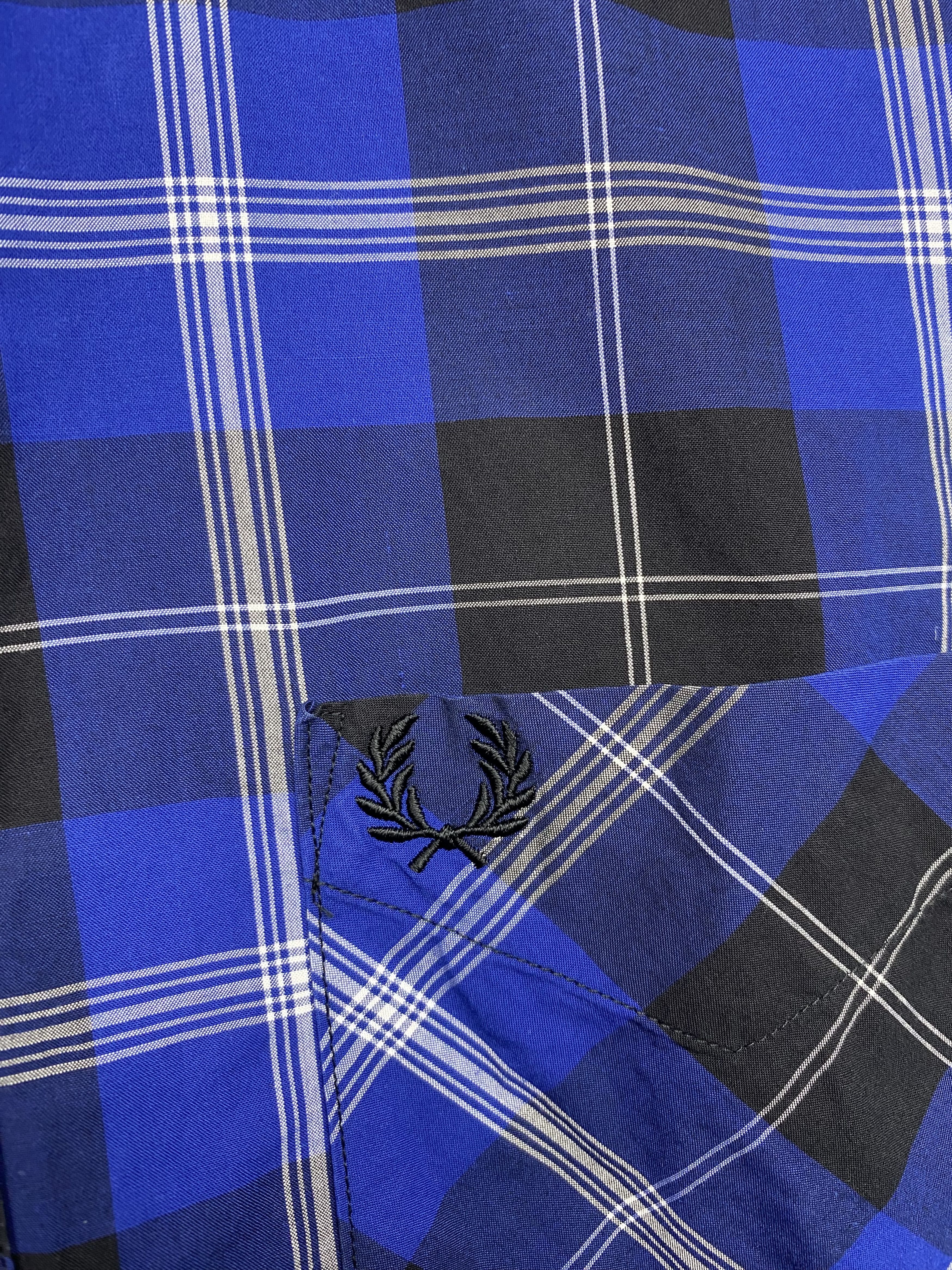 Fred Perry Fred Perry Vintage Mens Long Sleeve Plaid Shirt Size US M / EU 48-50 / 2 - 3 Thumbnail
