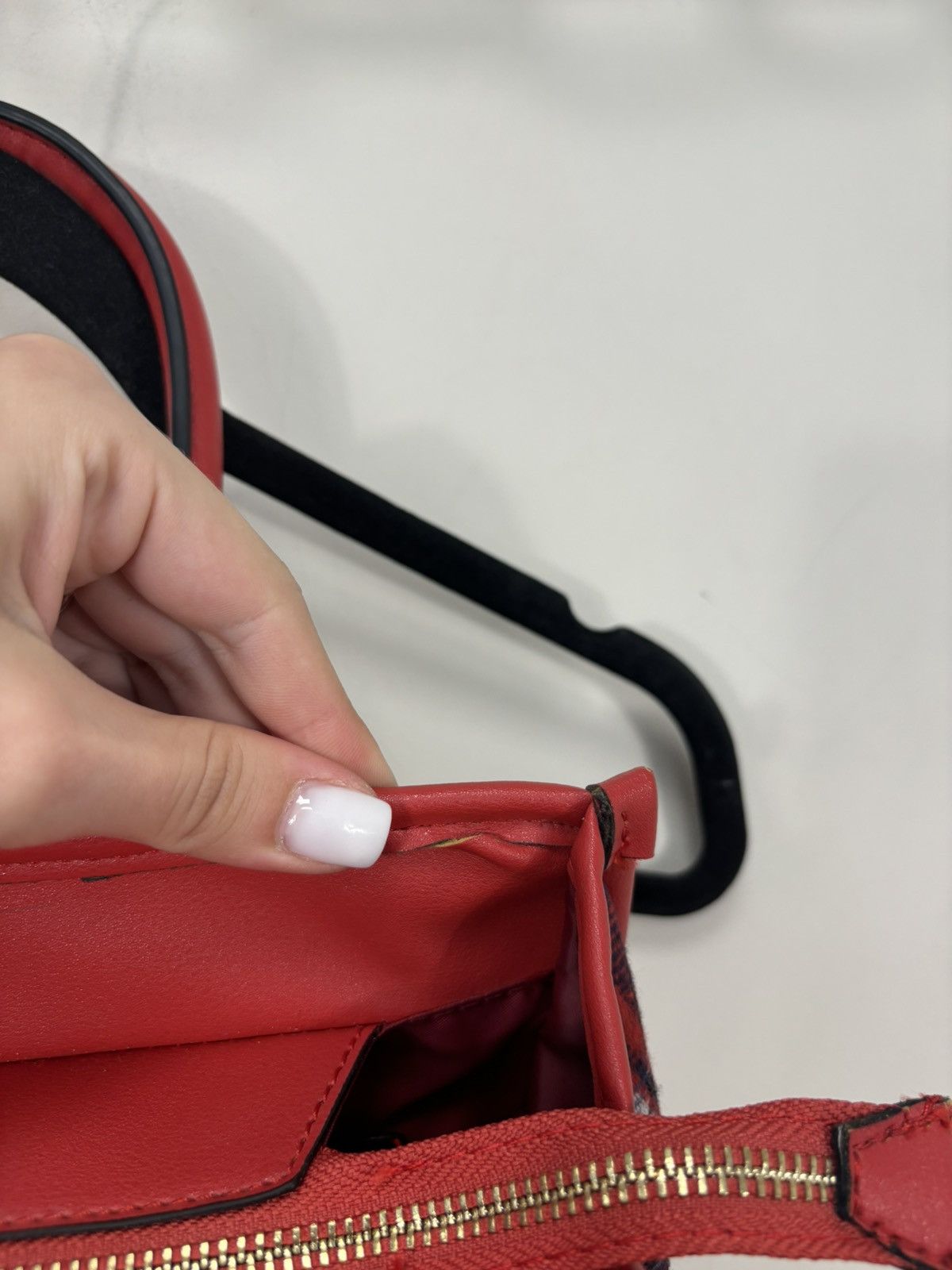 Mario Valentino Mario Valentino Red Plaid Top Handle Satchel Tote Bag Size ONE SIZE - 22 Thumbnail