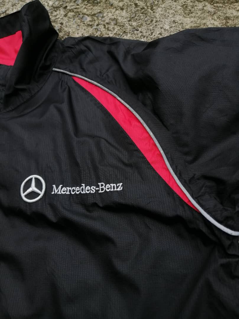 Mercedes-Benz Mercedes Benz Reflective Jacket Size US S / EU 44-46 / 1 - 2 Thumbnail