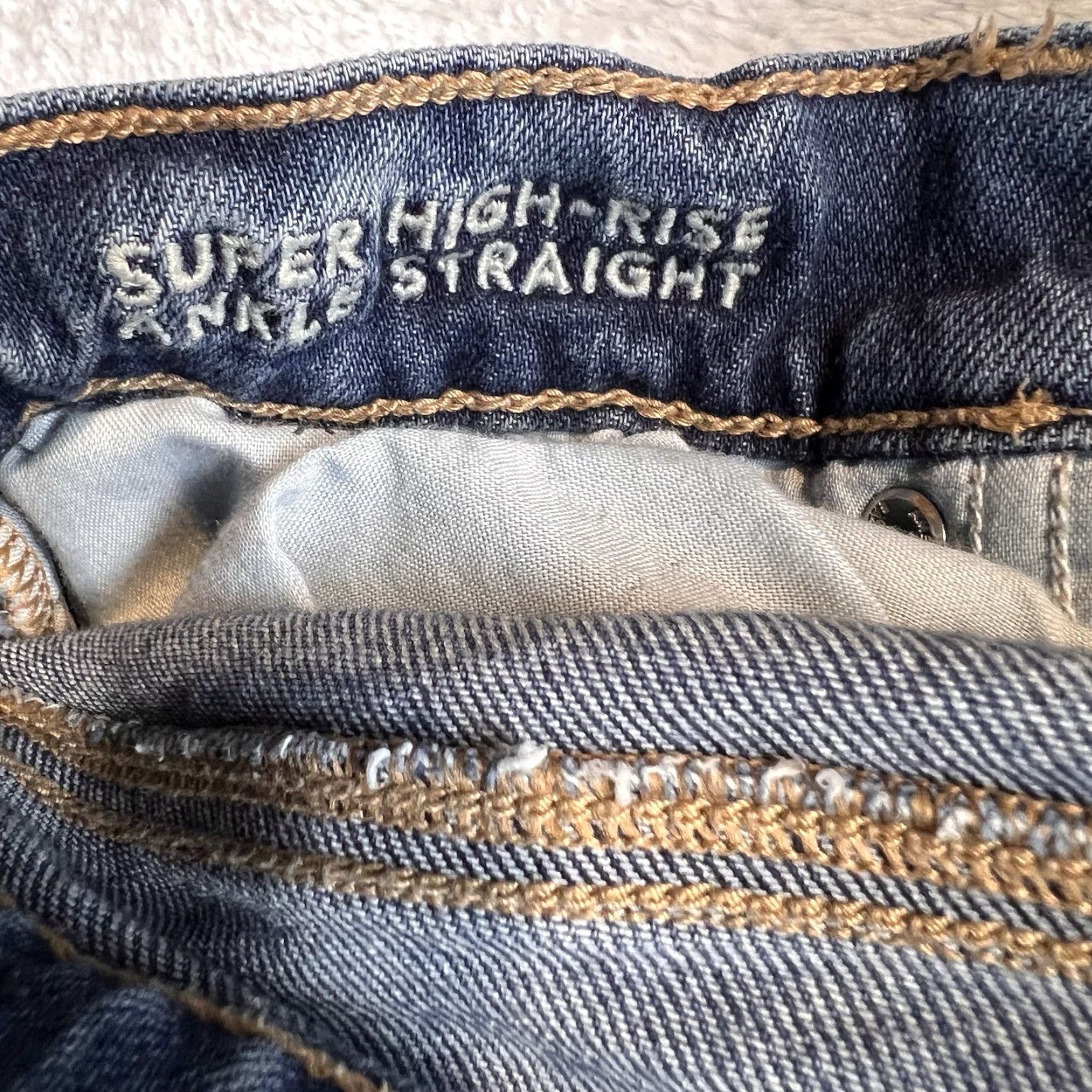 Vintage American Eagle Jeans Womens 4 Regular Light Blue 5-Pocket Zip Super High Rise Ankle Straight Preppy Denim 26x27 Regular Rise Plain No N/A Size 27" / US 4 / IT 40 - 3 Thumbnail