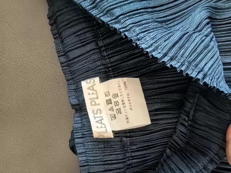 Issey Miyake Issey Miyake size:3 Peacock blue pleated pants Size 42" / US 20 - 2 Thumbnail