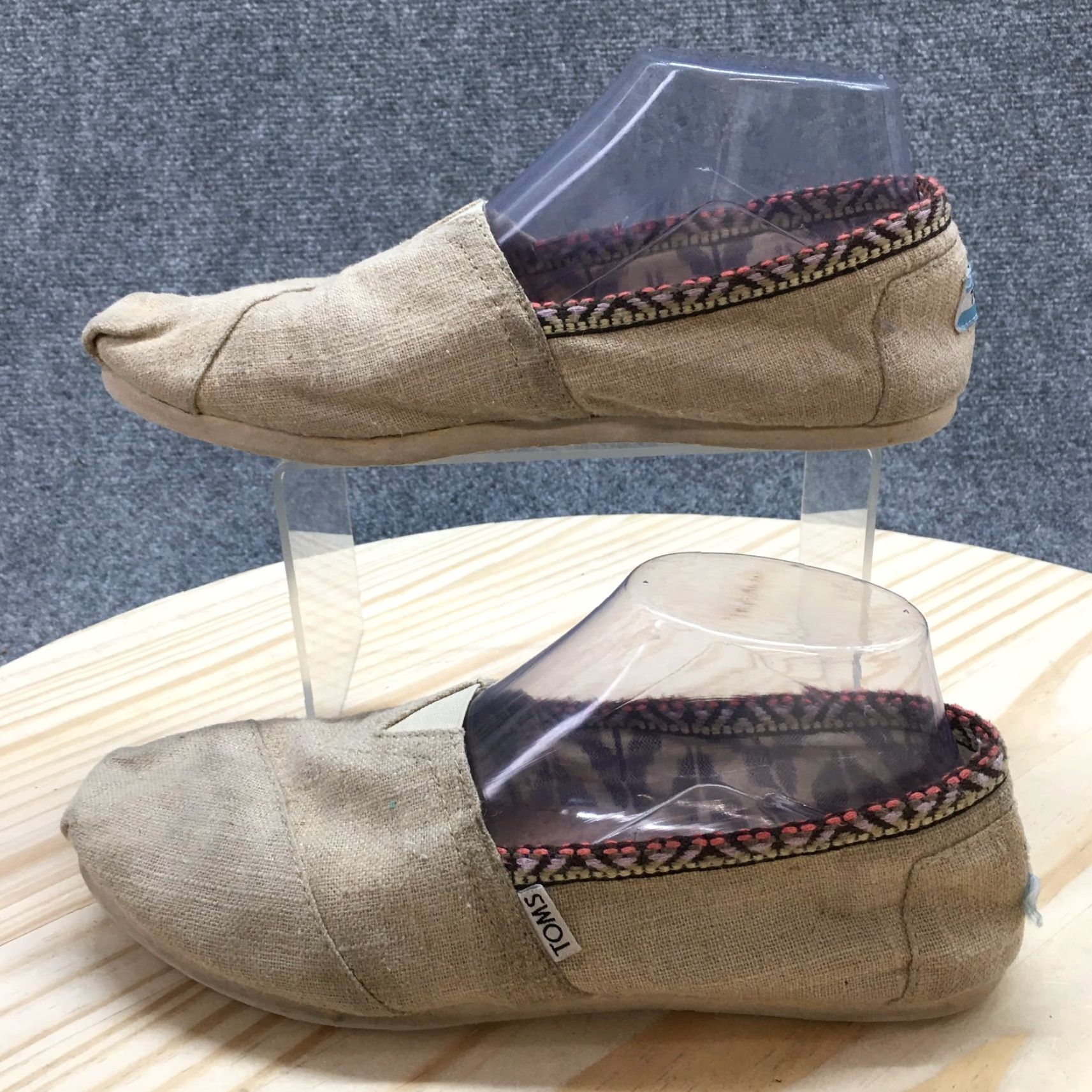 Toms VINTAGE? No. Size M / US 6-8 / IT 42-44 - 2 Thumbnail