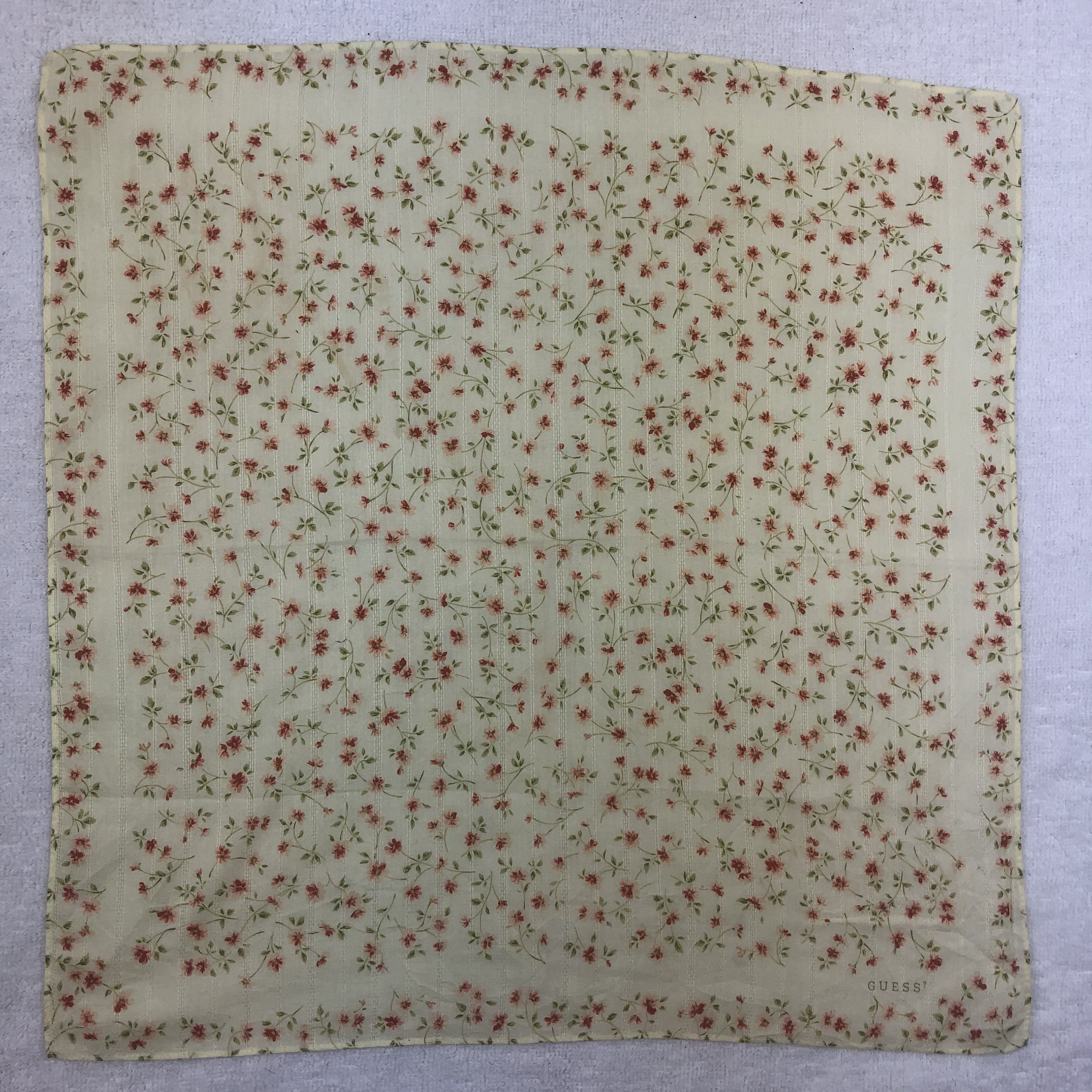 Guess × Vintage Guess Handkerchief / Bandana / Neckerchief Size ONE SIZE - 2 Thumbnail