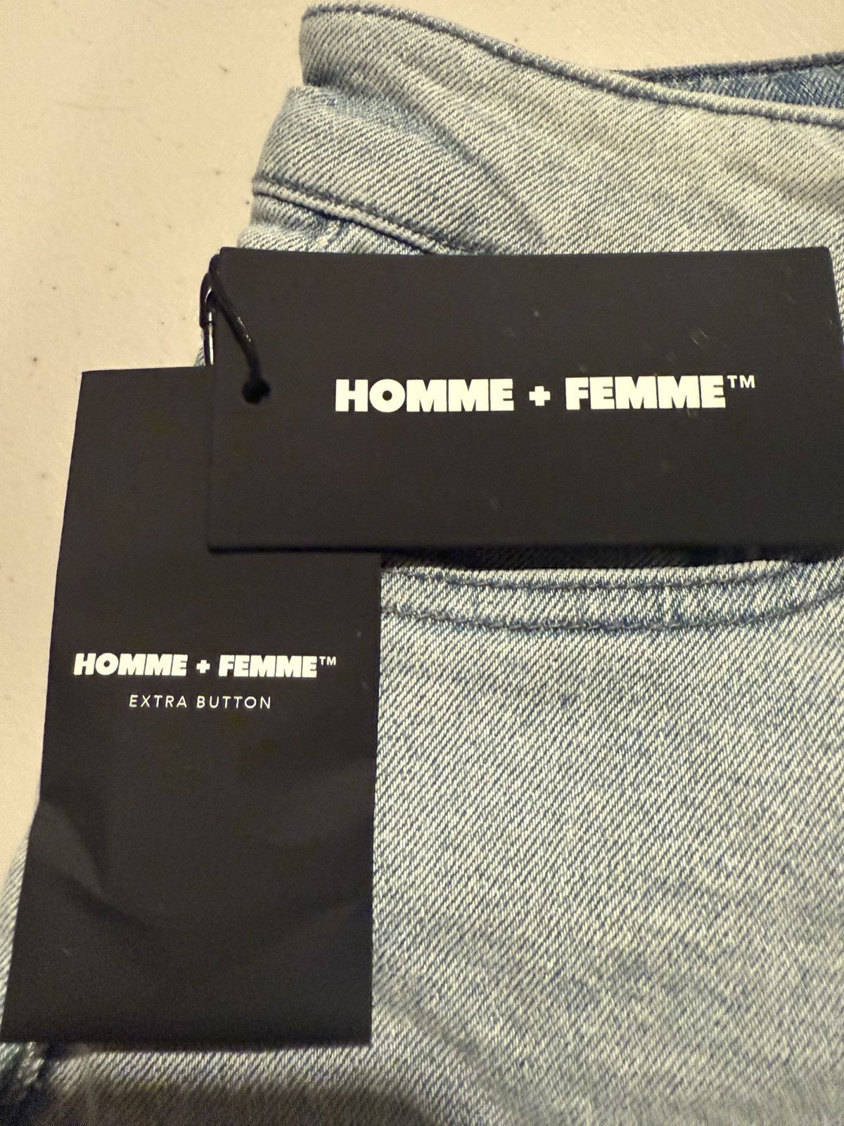 Homme + Femme La homme + femme LA | denim light blue blue shorts Size US 26 / EU 42 - 4 Thumbnail