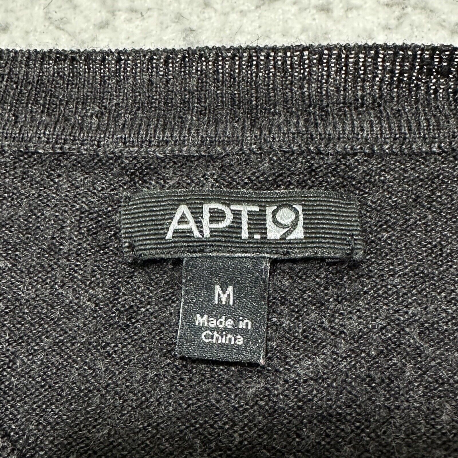 Apt. 9 Apt. 9 Medium Dark Gray V-Neck Wool Blend Knit Sweater Size M / US 6-8 / IT 42-44 - 3 Thumbnail