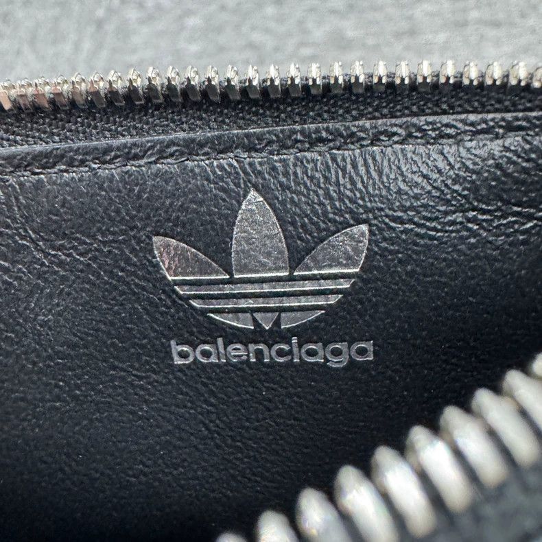 Balenciaga balenciaga adidas Co - branded Card Holder Size ONE SIZE - 9 Thumbnail